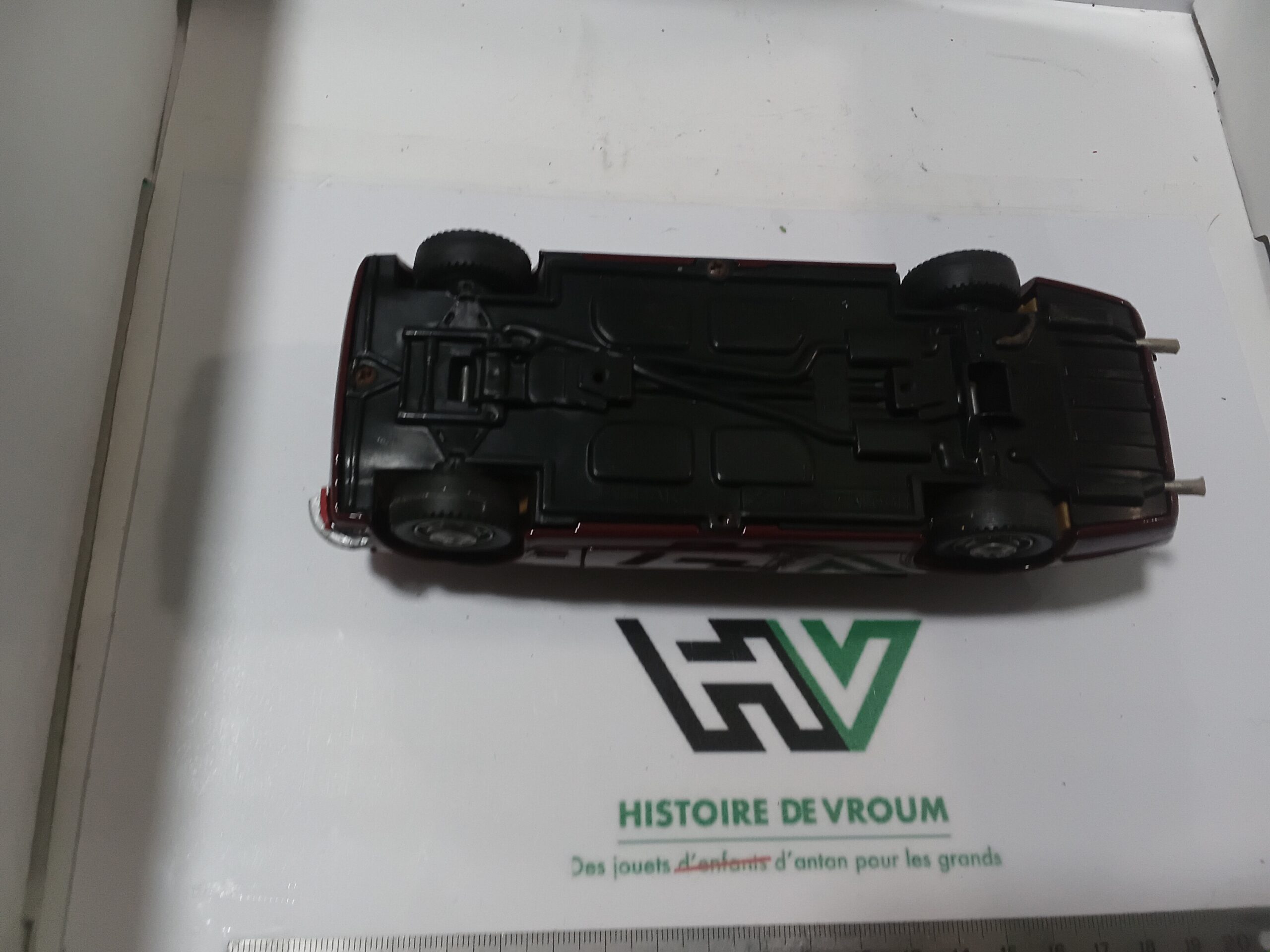 Jaguar XJ 42 Saloon 1/24 - Made In Italy - A Restaurer – Image 7