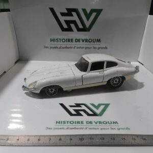 Jaguar E Majorette 1/24 - Blanche - Epave A Restaurer