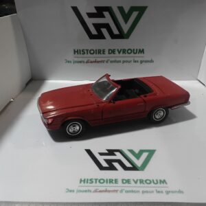 Mercedes Benz 450SL Polistil S86 1/25 Rouge - A Restaurer