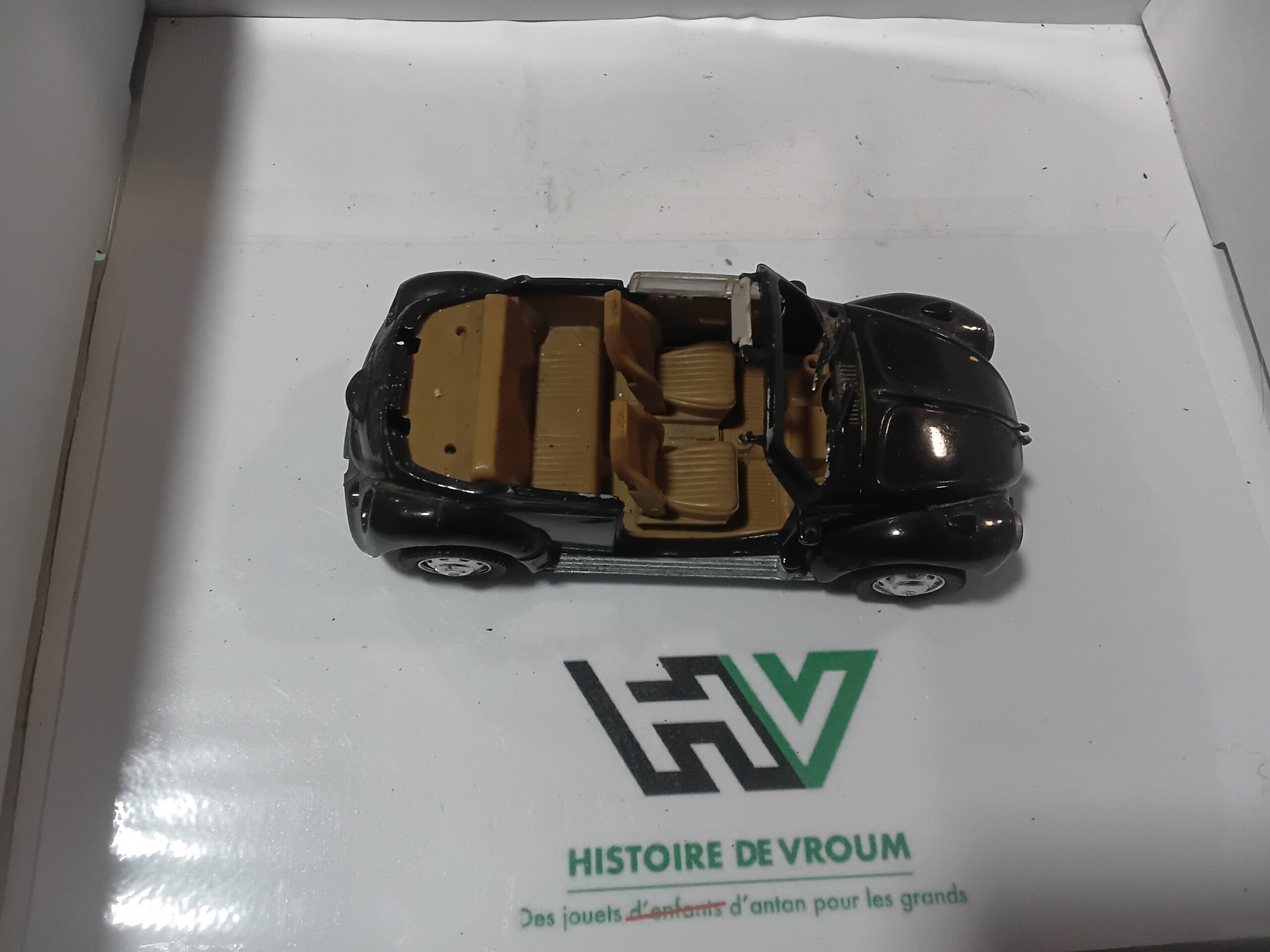 Volkwagen Polistil S220 1/25 Noire - A Restaurer – Image 5