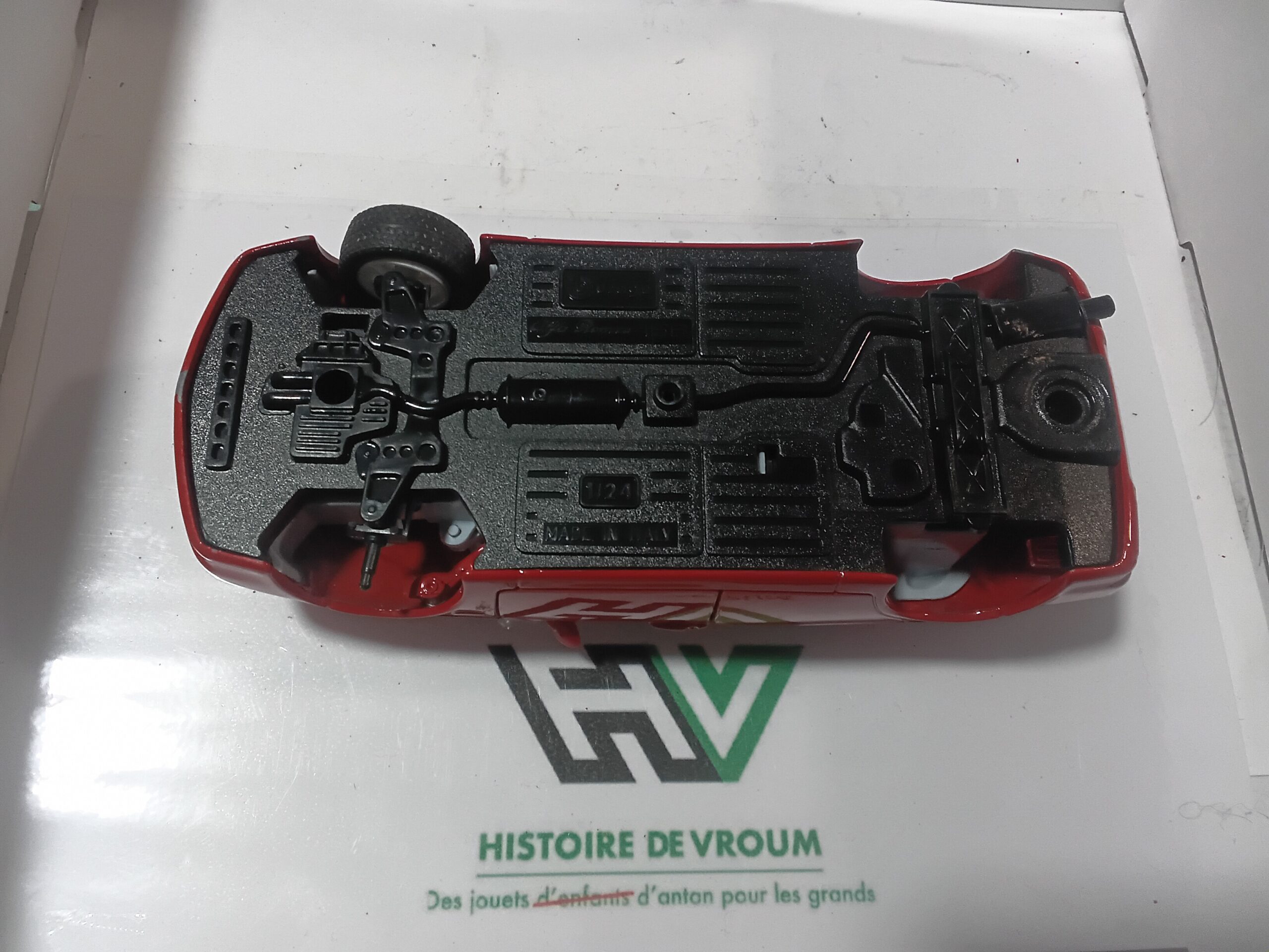 Alfa Romeo 156 Burago - 1/24 Made In Italy - Rouge - Epave A Restaurer – Image 4