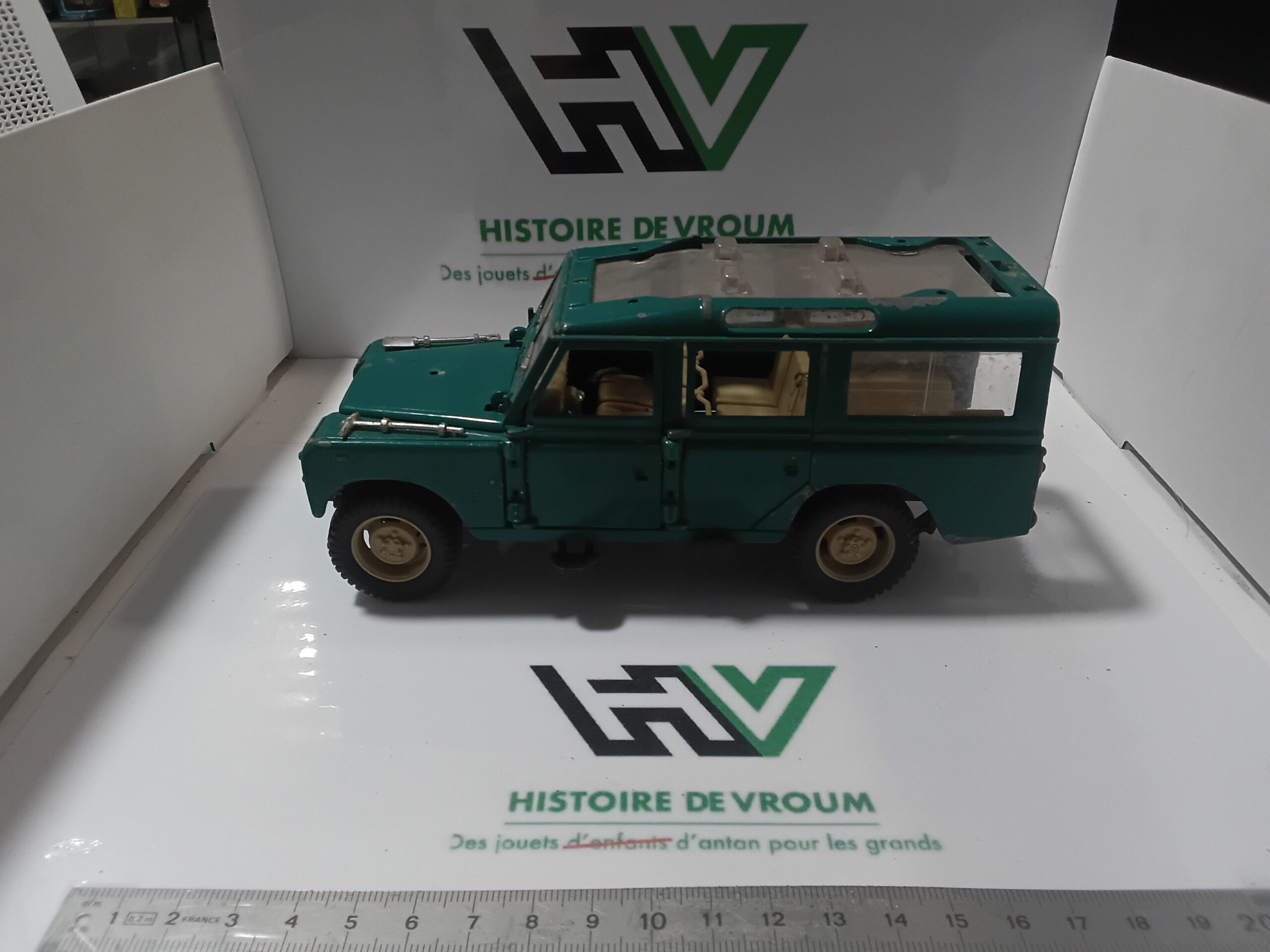 Land Rover Polistil 1/24 - Verte - A Restaurer