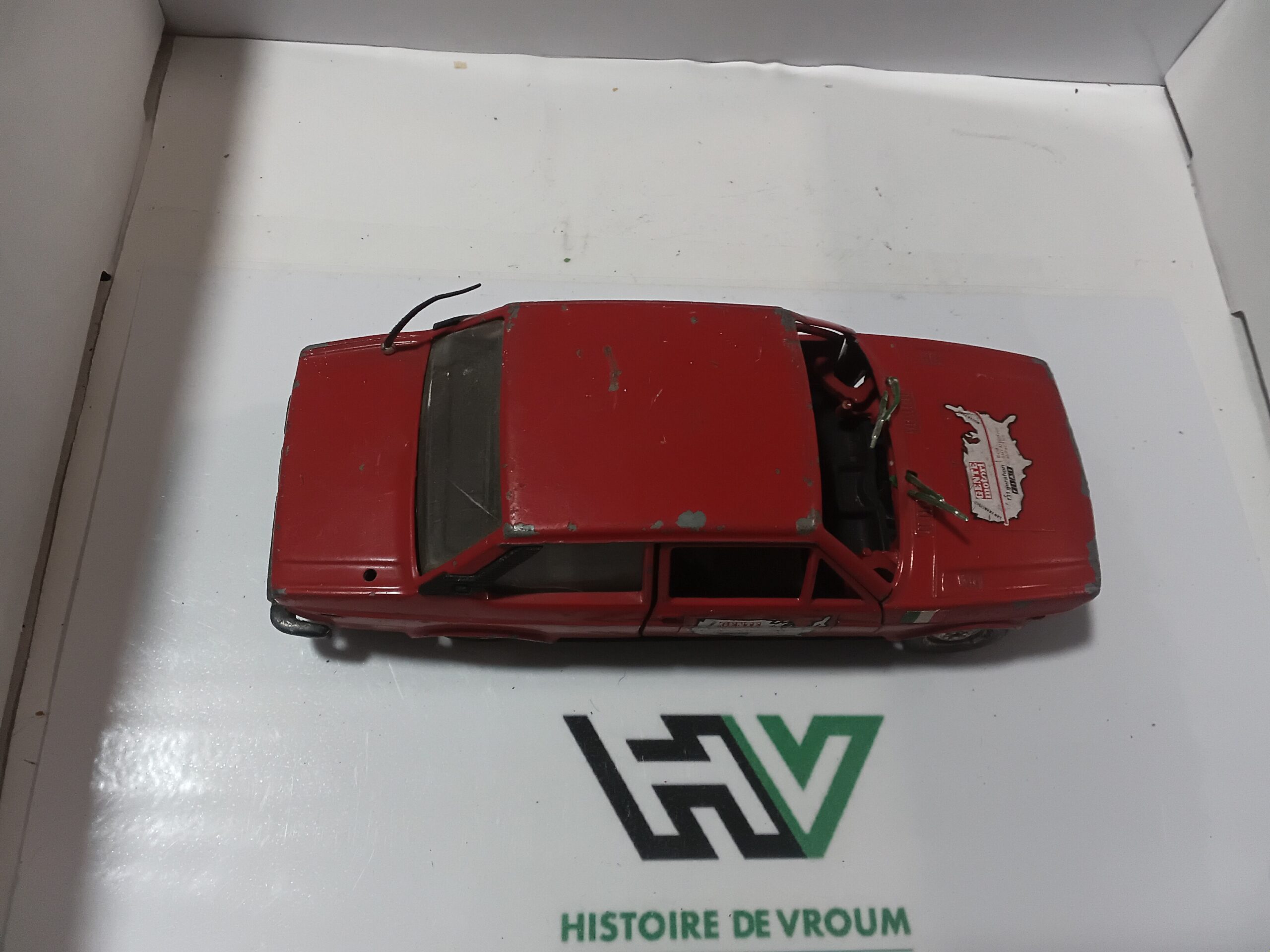 Fiat 131 Polistil 1/24 - Rouge - A Restaurer – Image 3