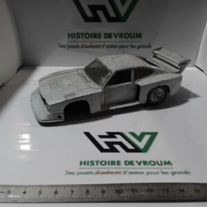 Bburago 1/24 - Ford Capri Turbo Blanche - A restaurer
