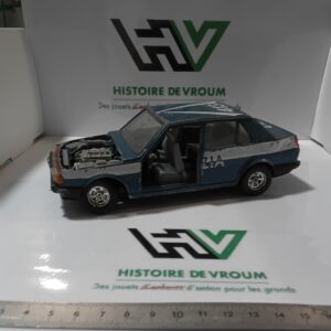 Bburago 1/24 - Simca 1308 Police 413 Bleu - Epave A restaurer