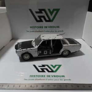 Ford Zodiac Police Dinky Toys 1/24 - A restaurer