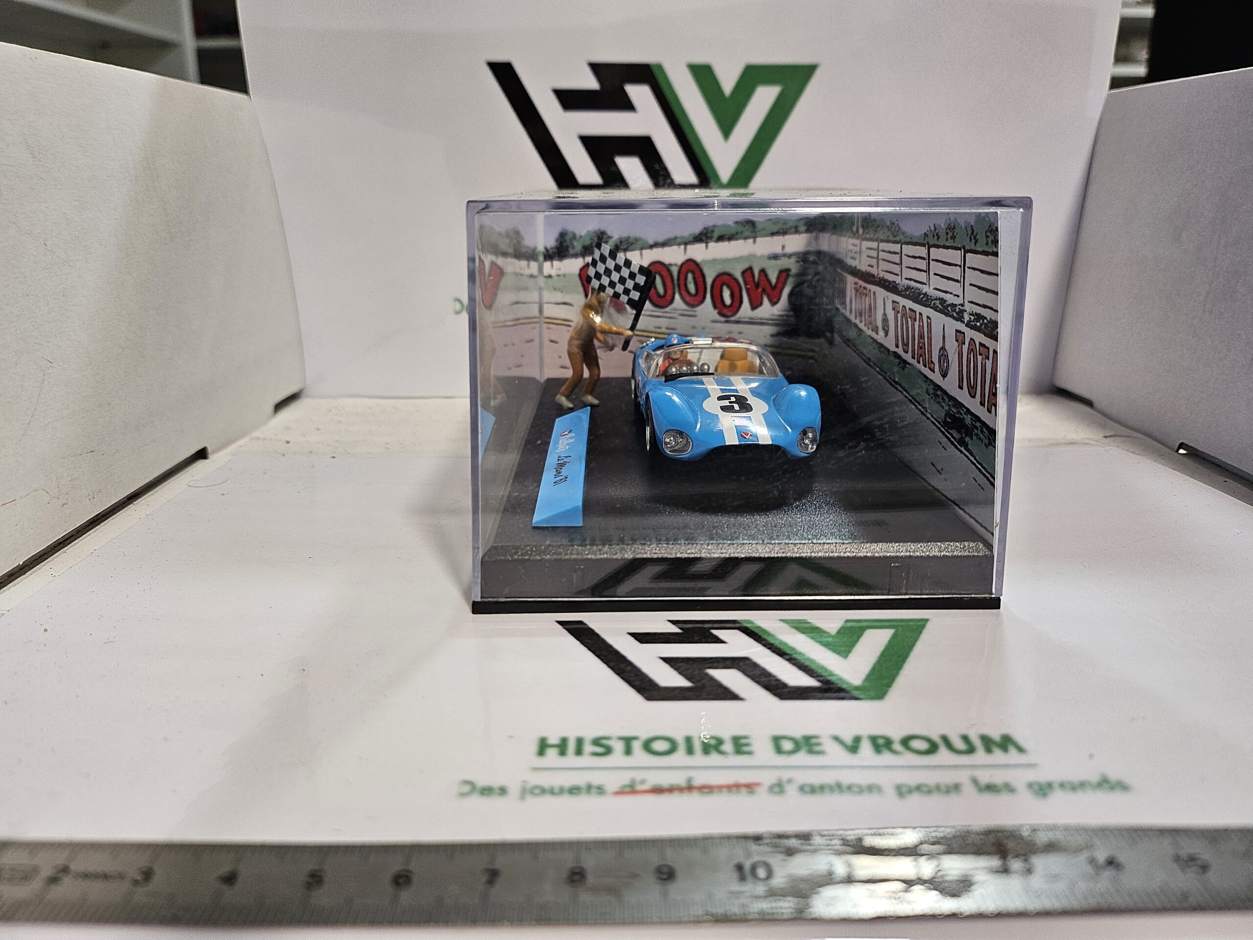 Diorama 1/43 - Vaillante Le Mans '61 - Michel Vaillant - Altaya - "Vrooom" – Image 5