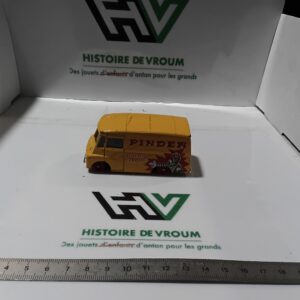 Van Pinder " Le super cirque" Corgi 150