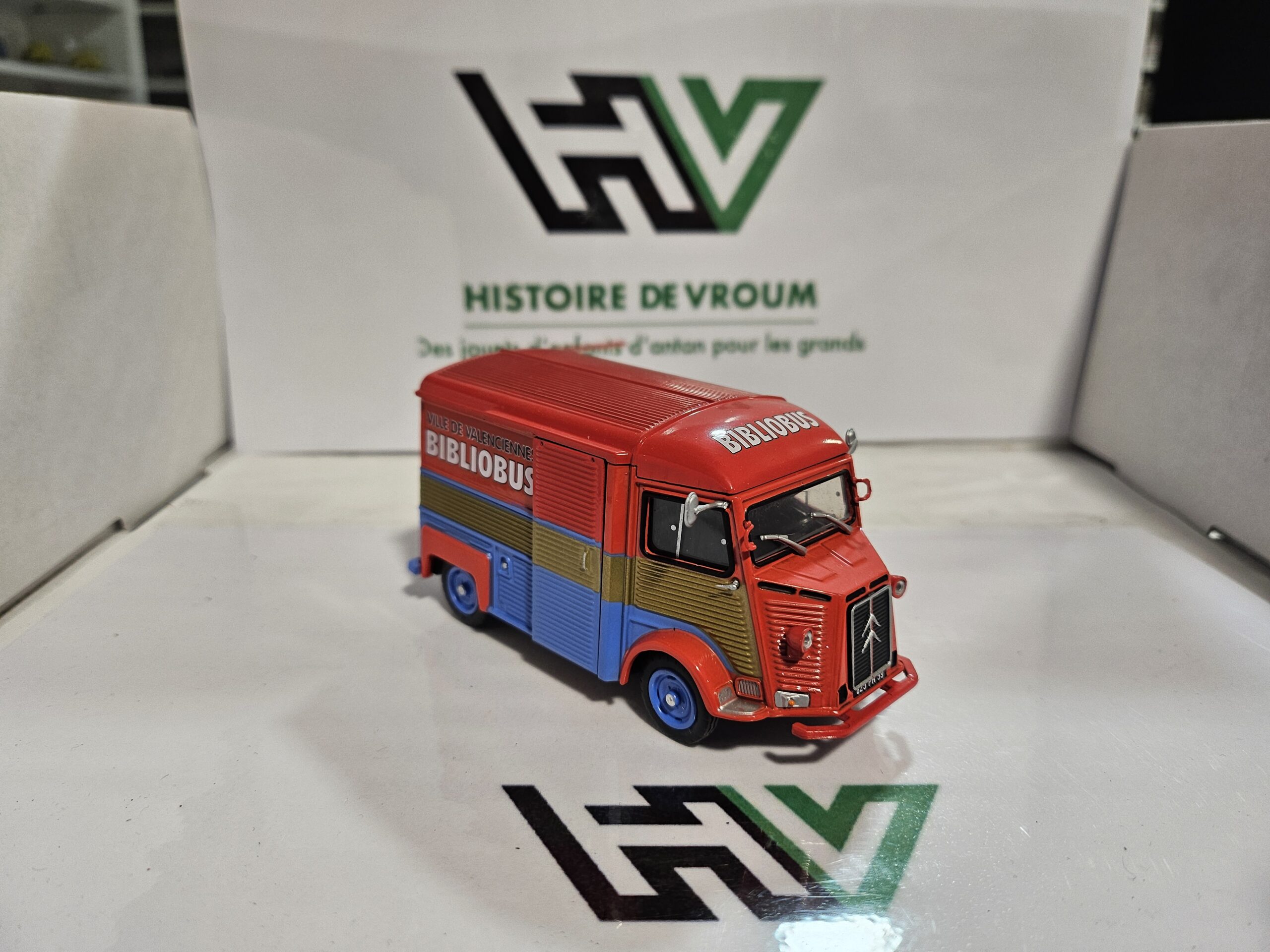 Rare Citroën HY Bibliobus "Ville de Valenciennes" 1/43 - État Neuf – Image 5