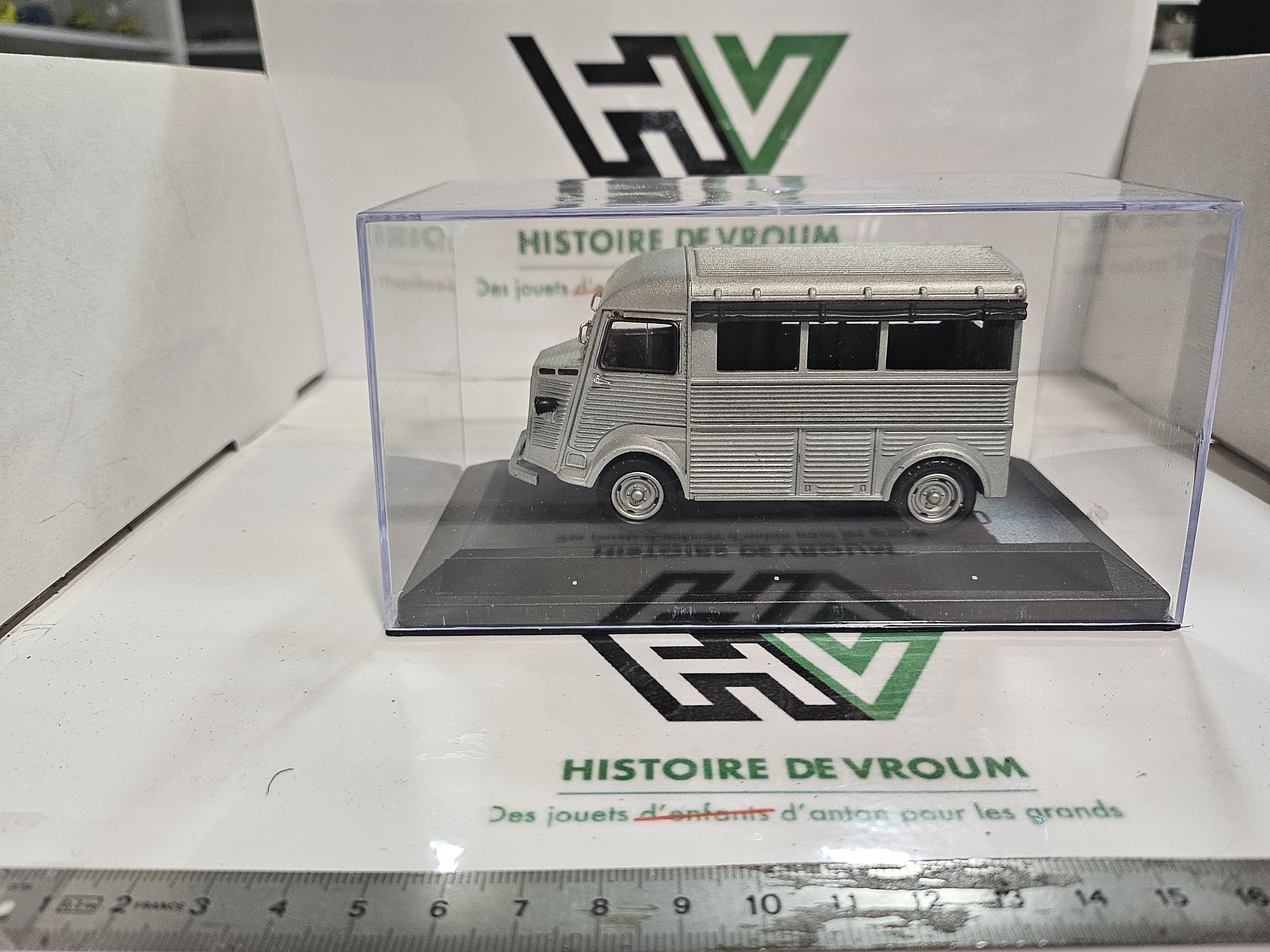 Citroën HY 1/43 - Modèle 1948 - Gris Acier - Collection Hachette n°1