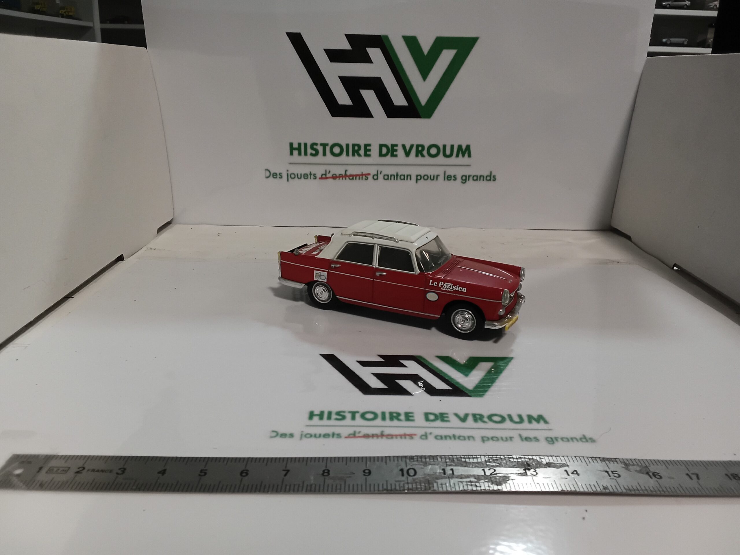Peugeot 404 L'Équipe Norev 1/43 – Image 6