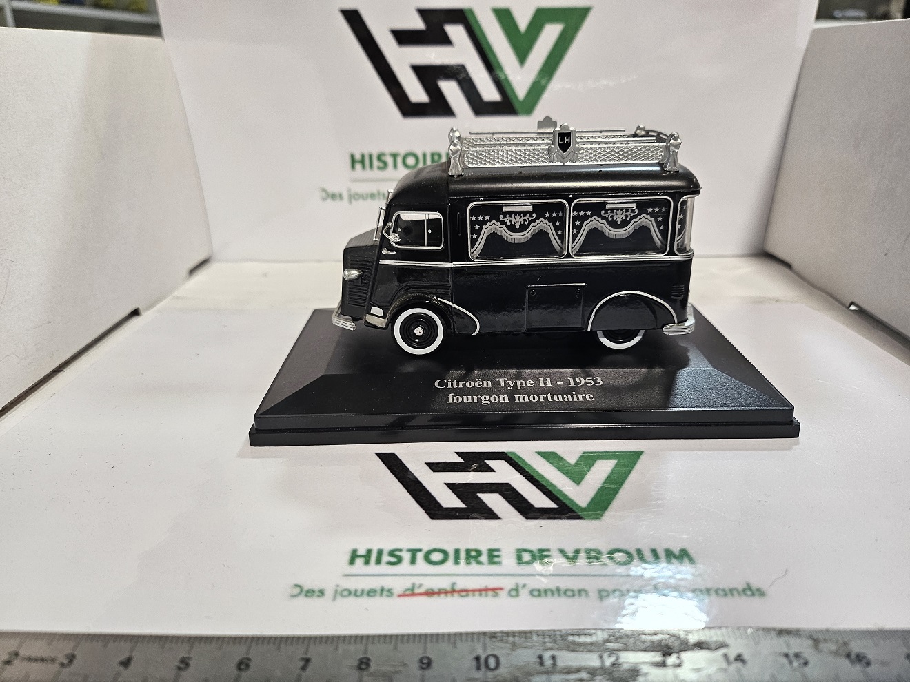 Miniature Citroën Type H 1953 - Fourgon Mortuaire / Corbillard 1/43 - État Neuf