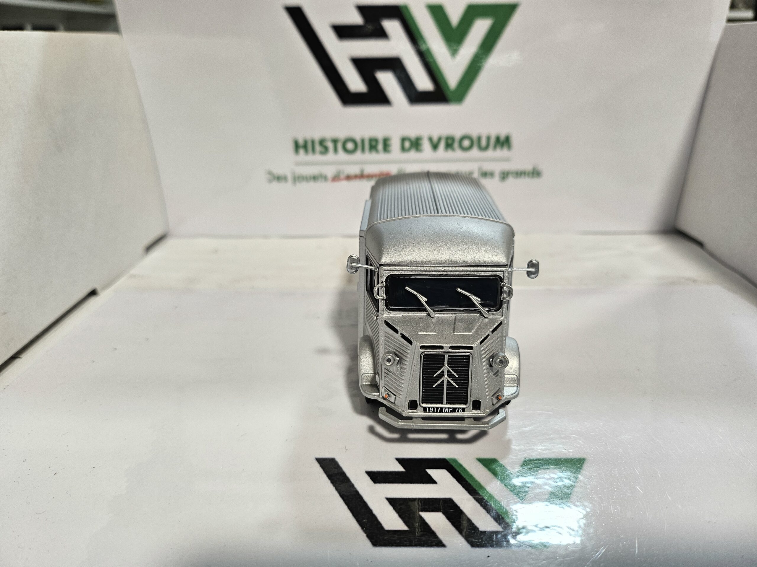 Miniature Citroën HY 1/43 - Publicitaire "G. Huault Mézières" - État Neuf – Image 6