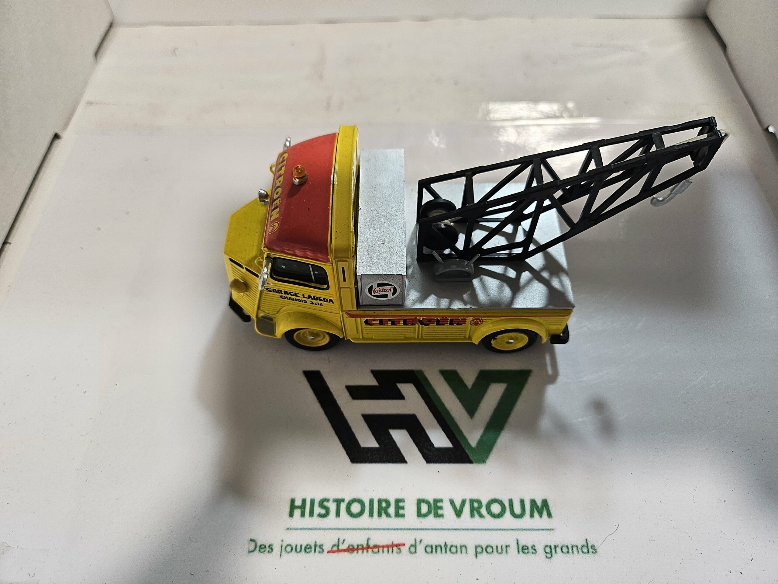 Miniature Citroën Type H Dépanneuse 1/43 - Garage Labéda Castrol – Image 8