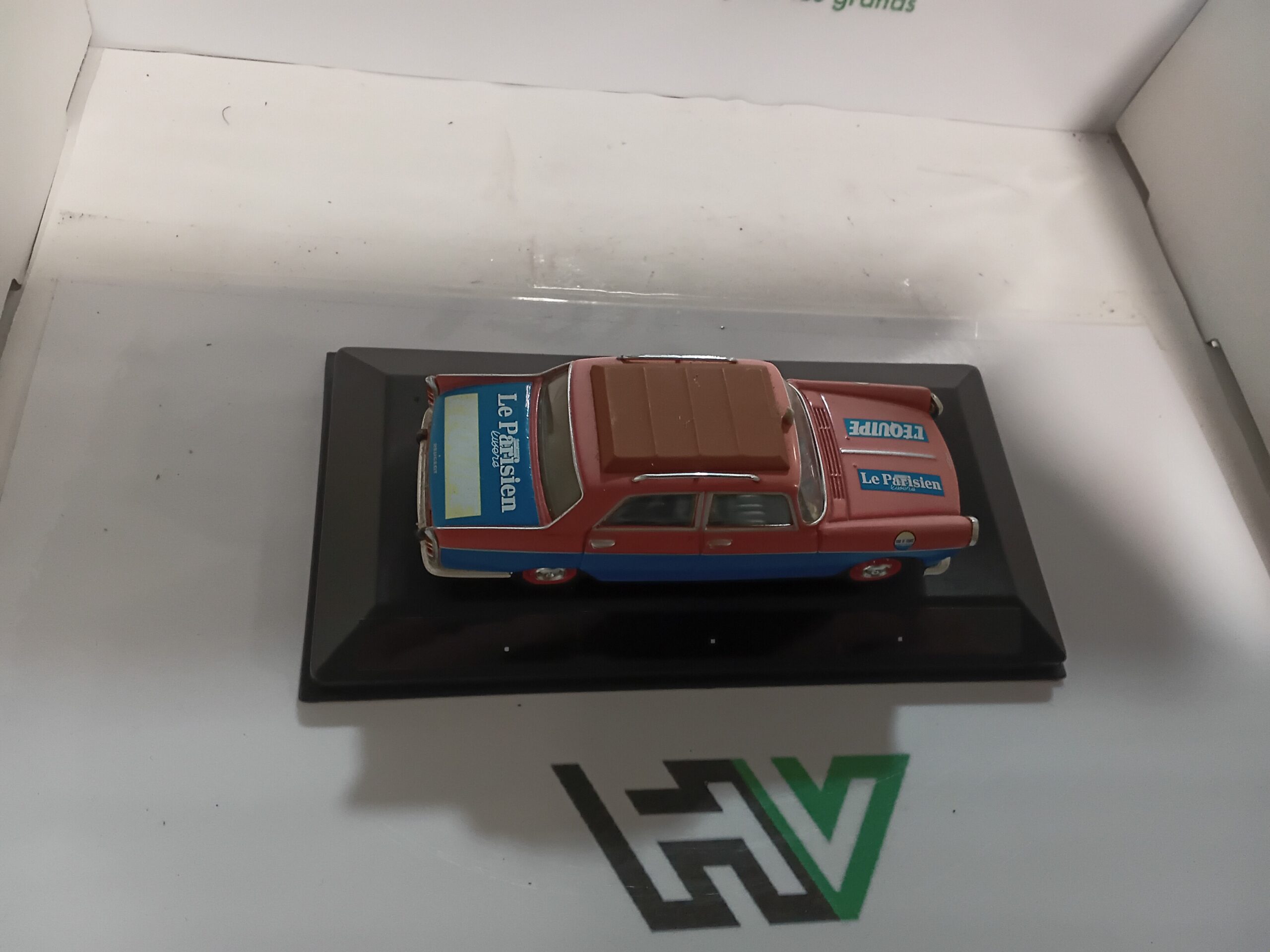 Peugeot 404 L'Équipe Norev 1/43 – Image 6