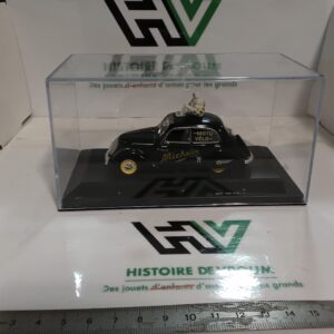 Peugeot 202 1/43 "Pneus Michelin"