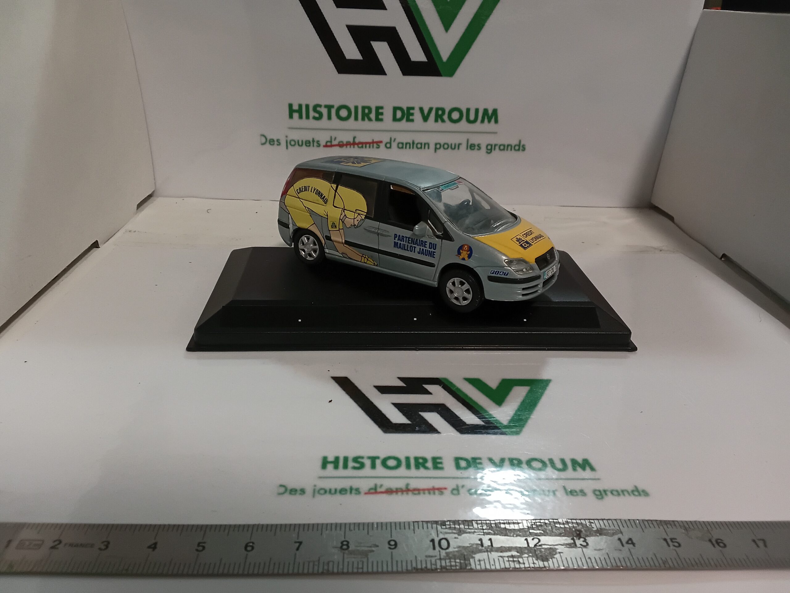 Fiat Ulysse "Credit Lyonnais" 1/43 Norev – Image 5