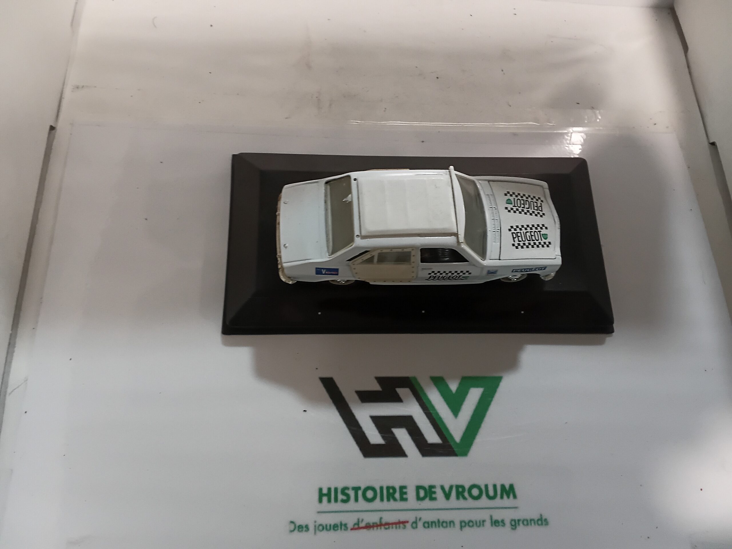 Peugeot 504 "Kléber" Norev 1/43 – Image 6