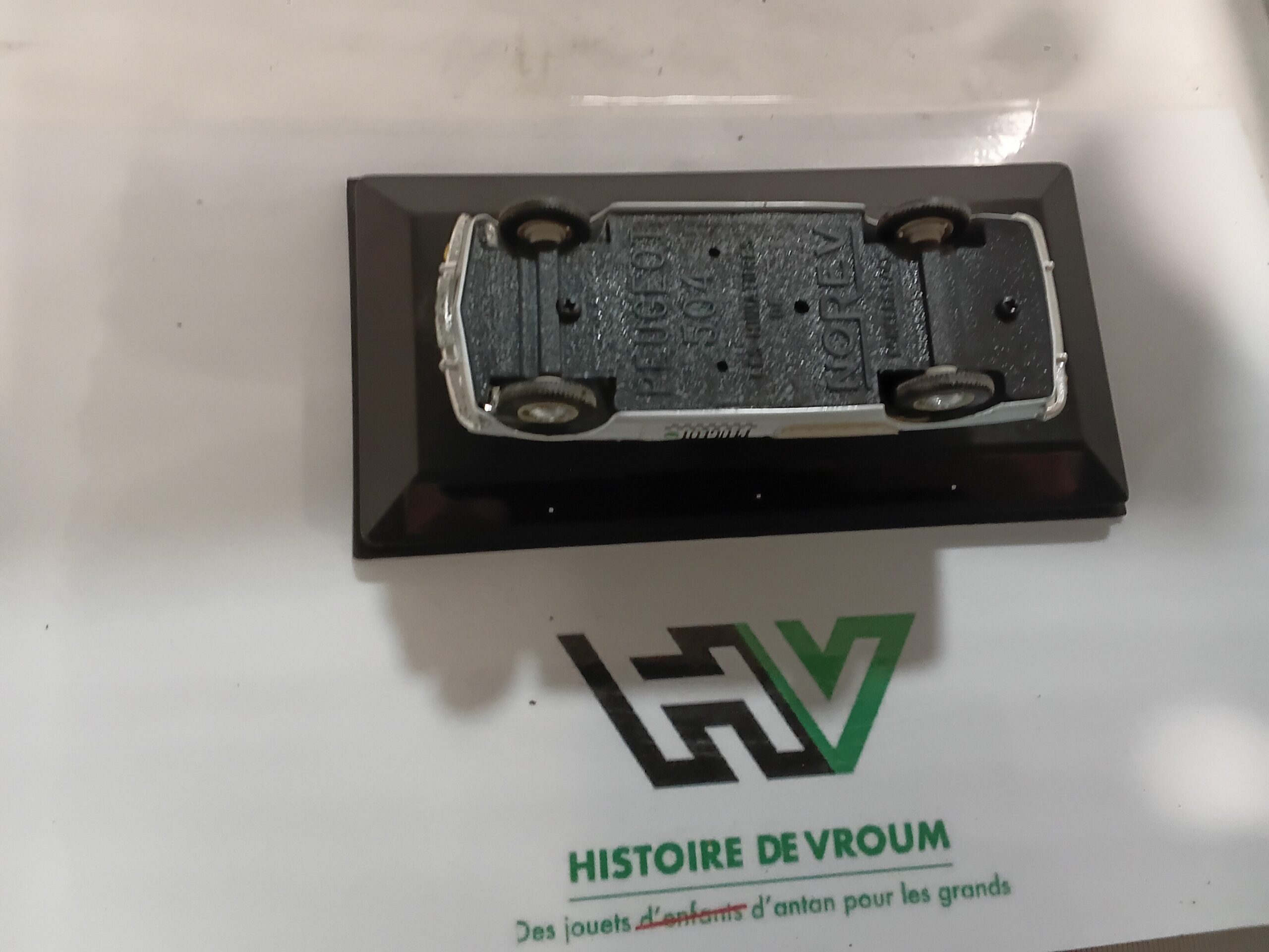 Peugeot 504 "Kléber" Norev 1/43 – Image 7