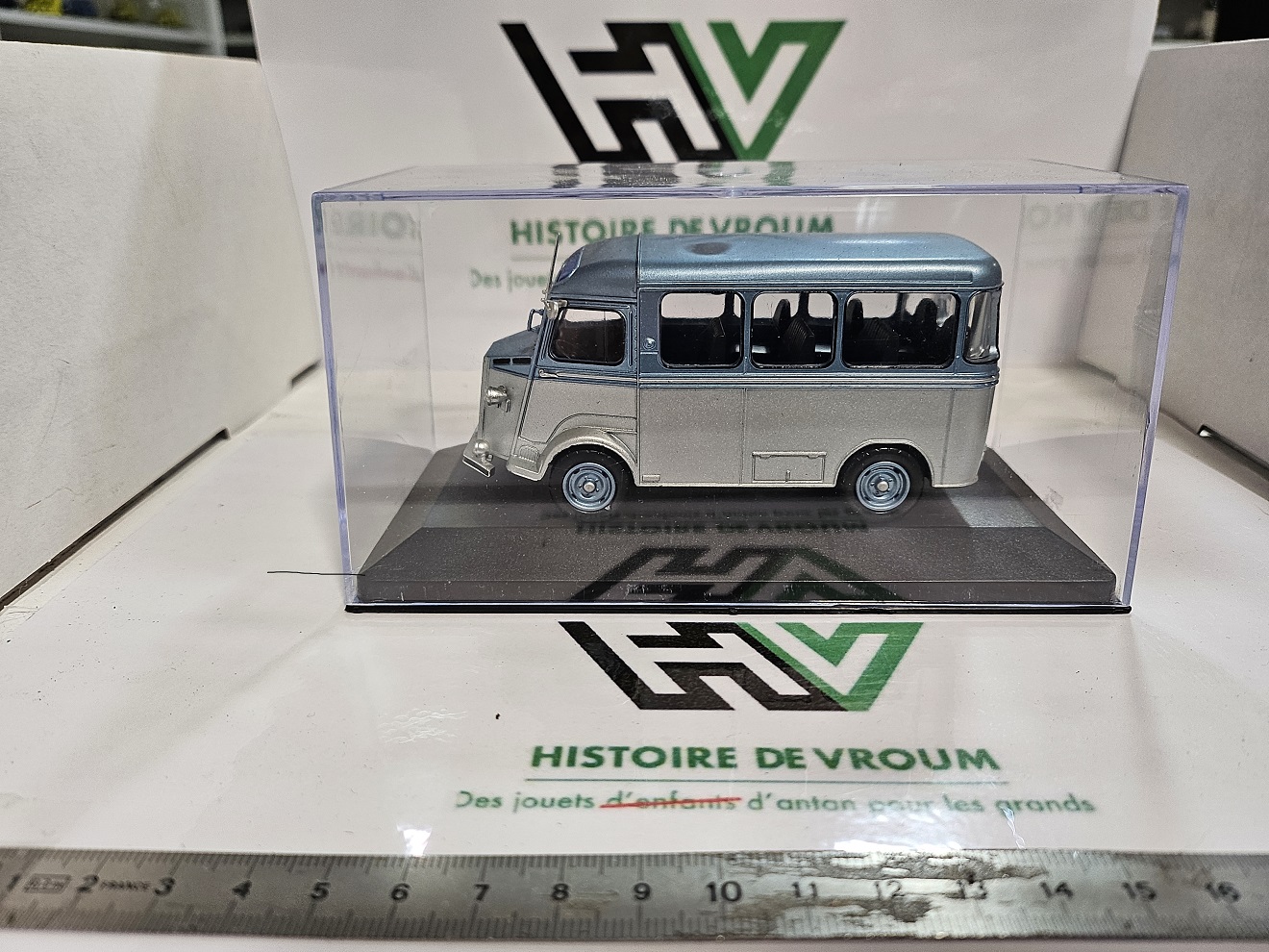 Miniature Citroën Type H Minibus "Gilles Frères" 1/43 - À RESTAURER