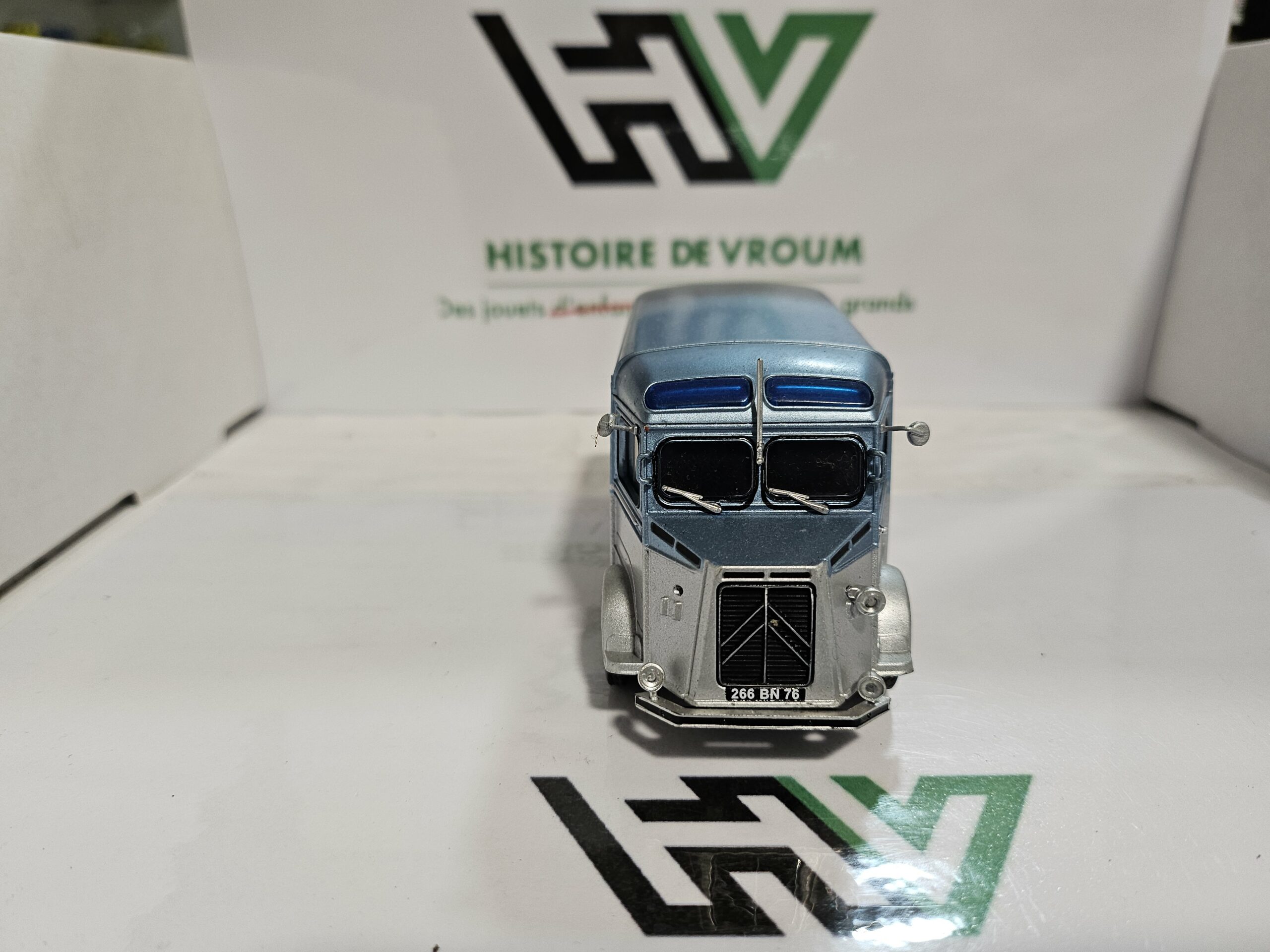 Miniature Citroën Type H Minibus "Gilles Frères" 1/43 - À RESTAURER – Image 6