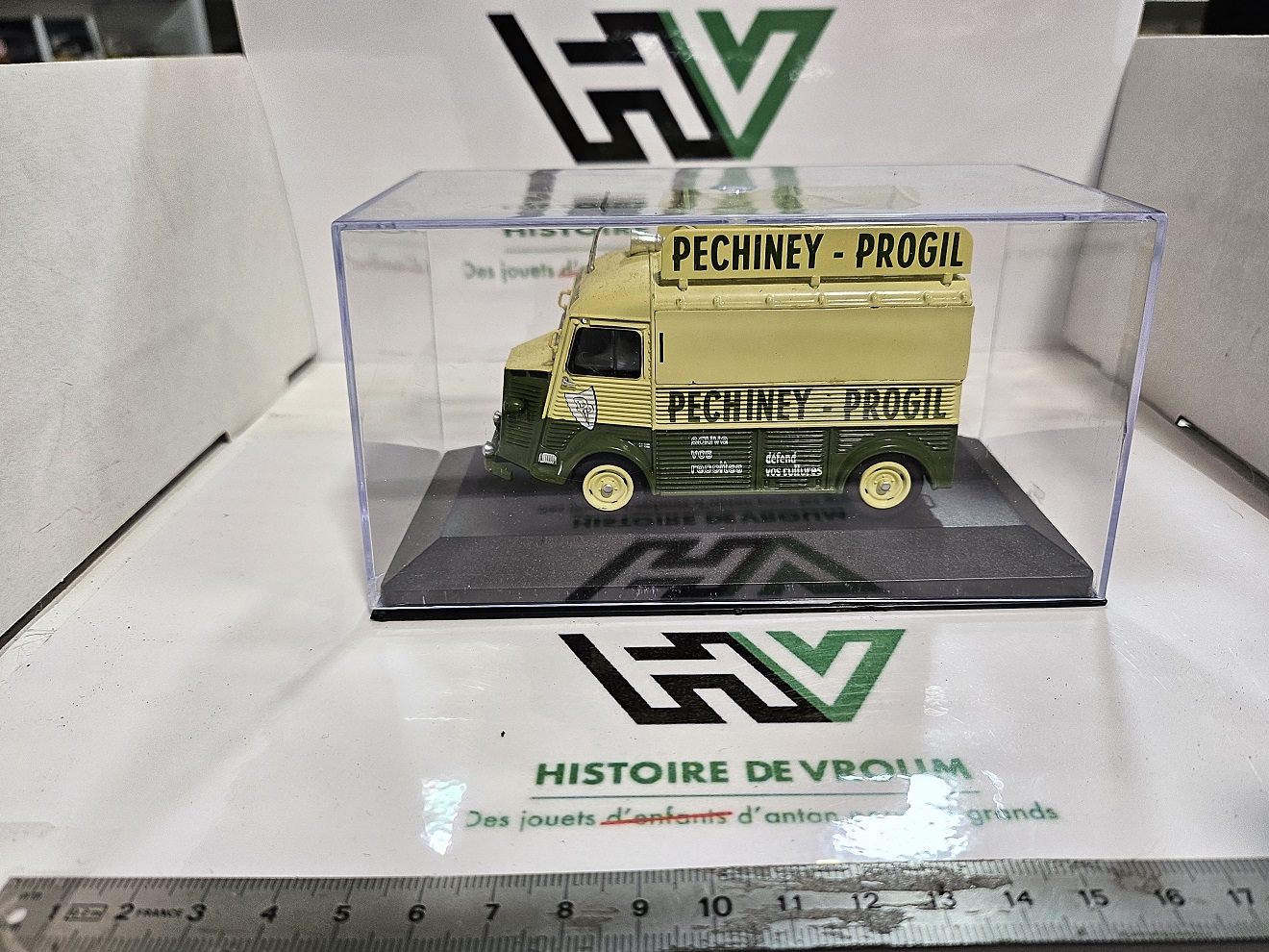 Miniature Citroën Type H Pechiney-Progil 1/43 - Publicitaire - Boîte Vitrine