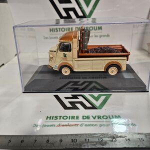 Miniature Citroën HY Plateau Vendanges "Dominique & Marinette" 1/43 - Eligor Département "Yonne (89)"