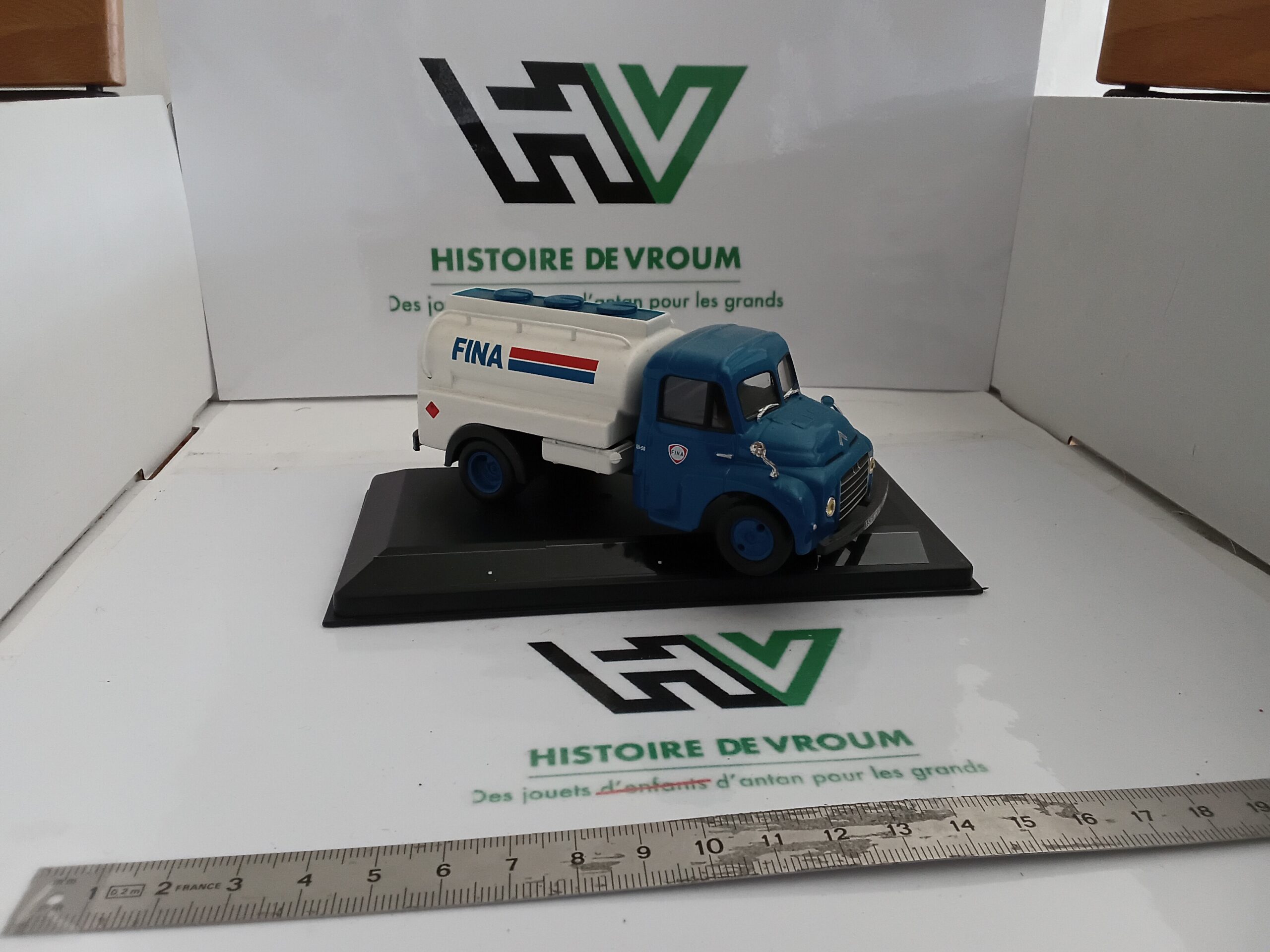 Citroën U23 "Fina" Altaya 1/43 – Image 5