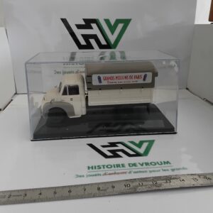 Citroën U23 "Grands Moulins de Paris" 1/43
