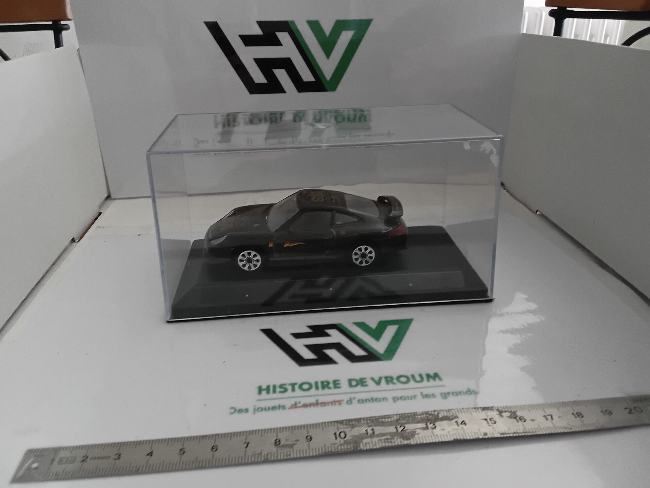 Porsche 911 Carrera Bburago 1/43