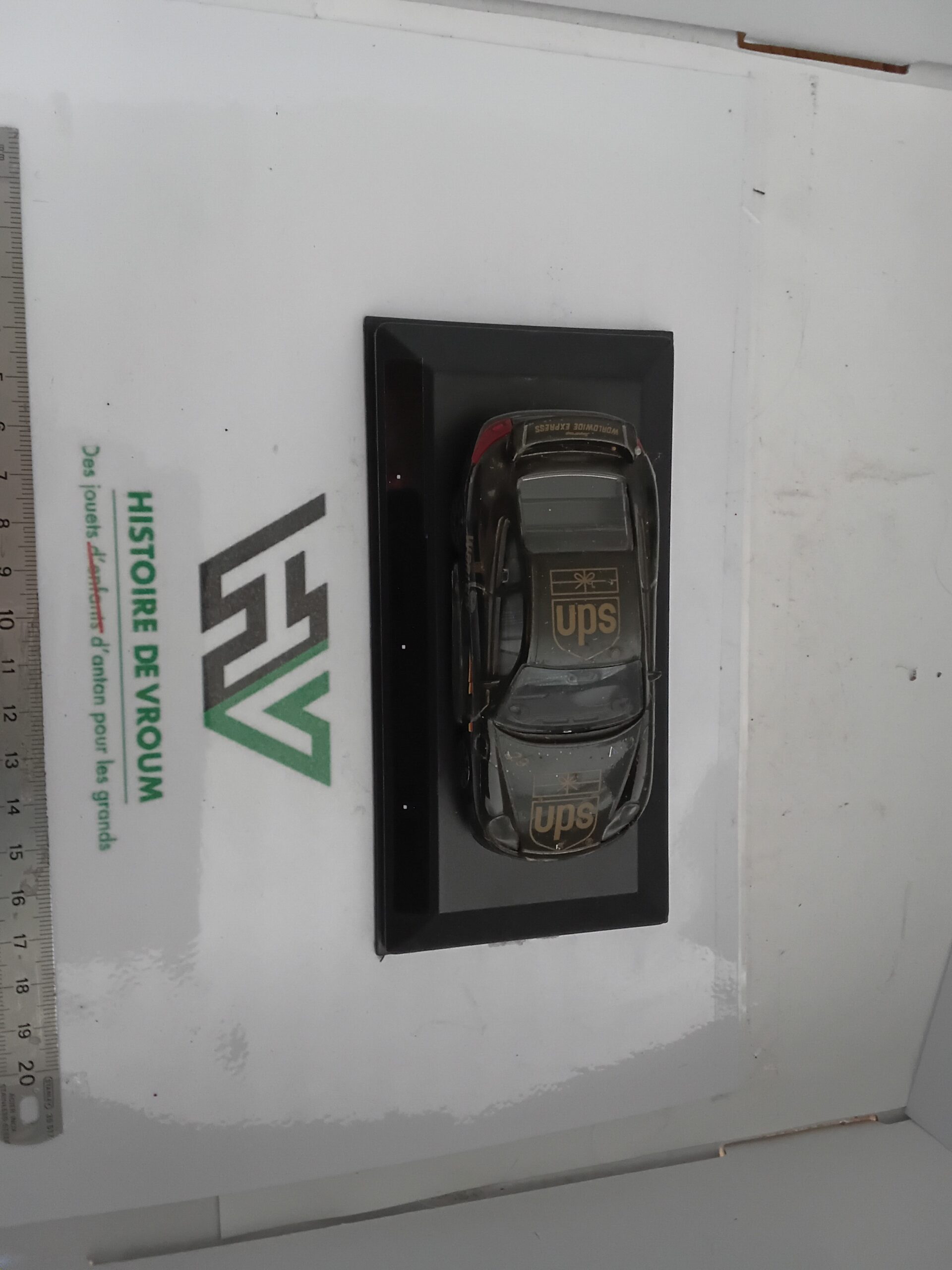 Porsche 911 Carrera Bburago 1/43 – Image 6