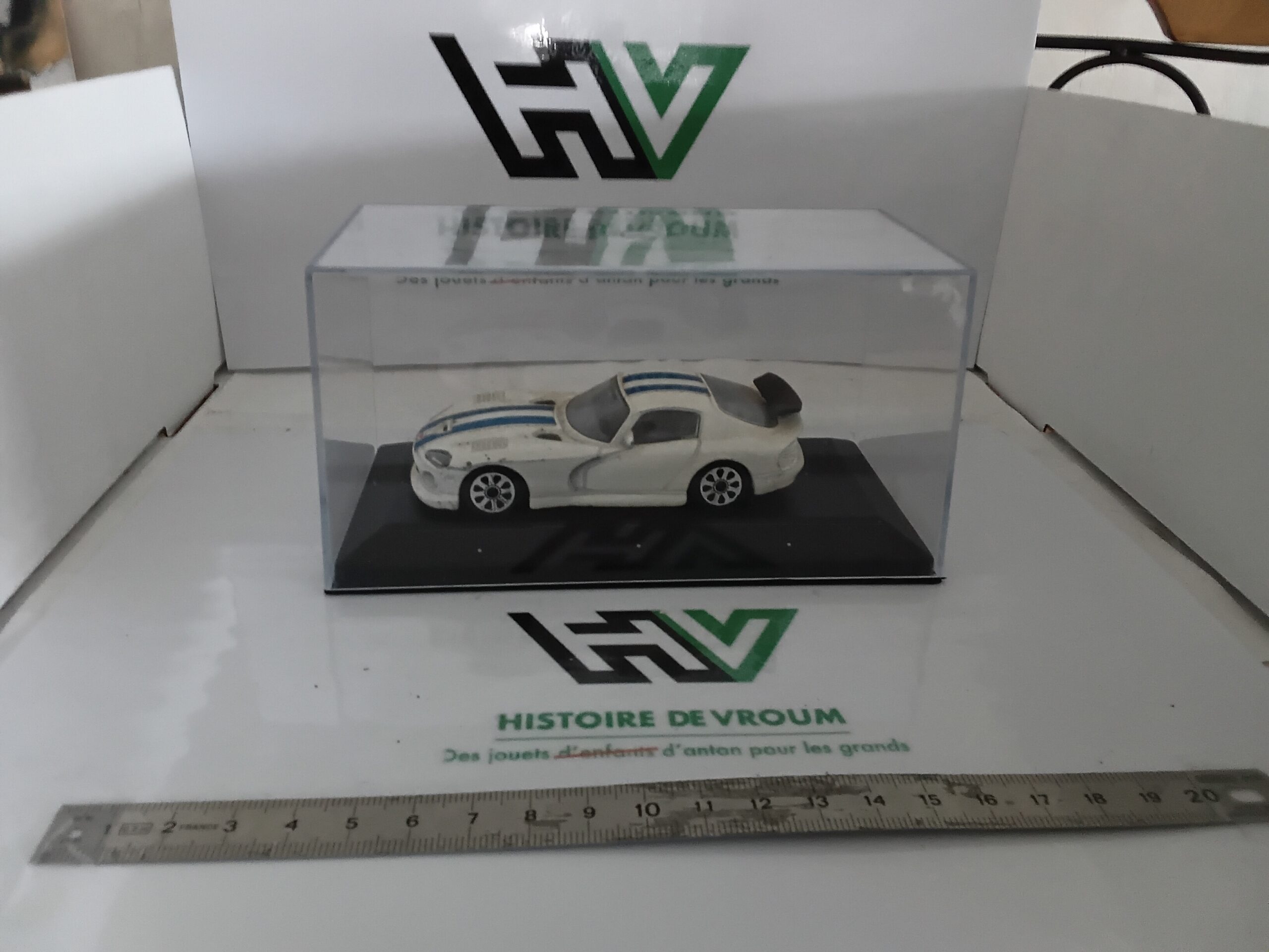 Dodge Viper GTS Coupe 1/43 Burago