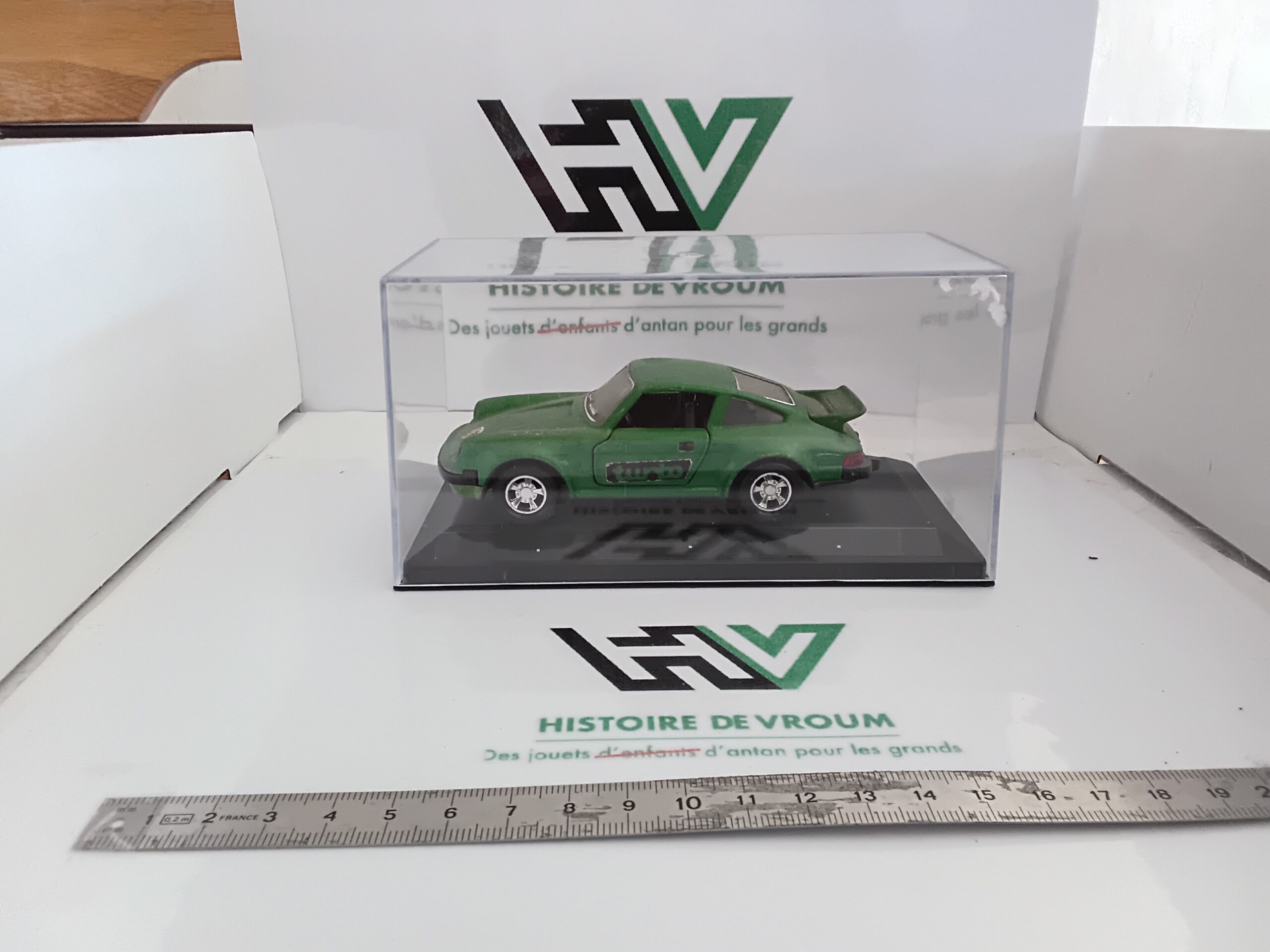 Porsche Turbo K-70 Matchbox 1/43 Verte