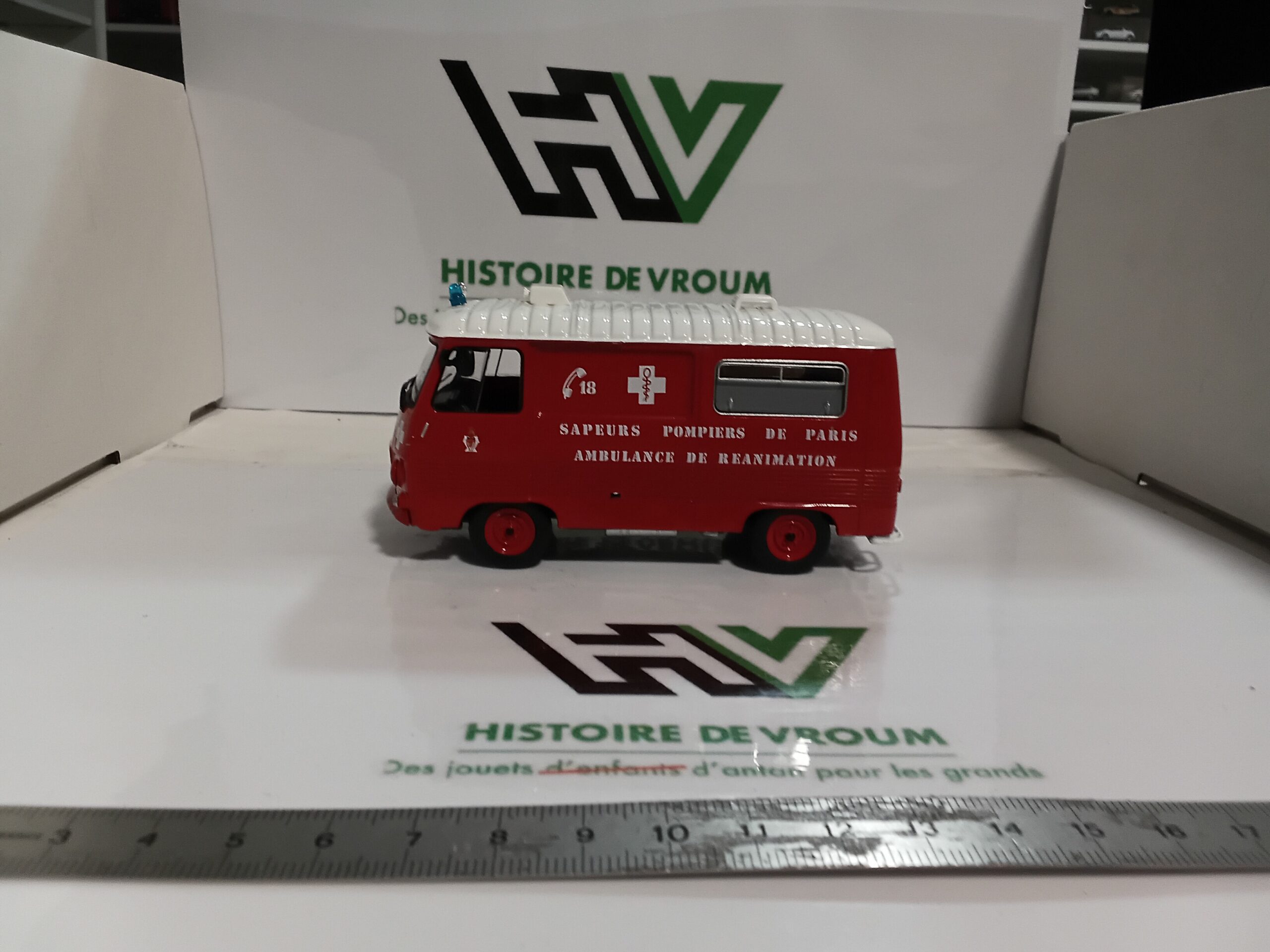 Peugeot J7 Sapeurs-Pompiers 1/43 đ