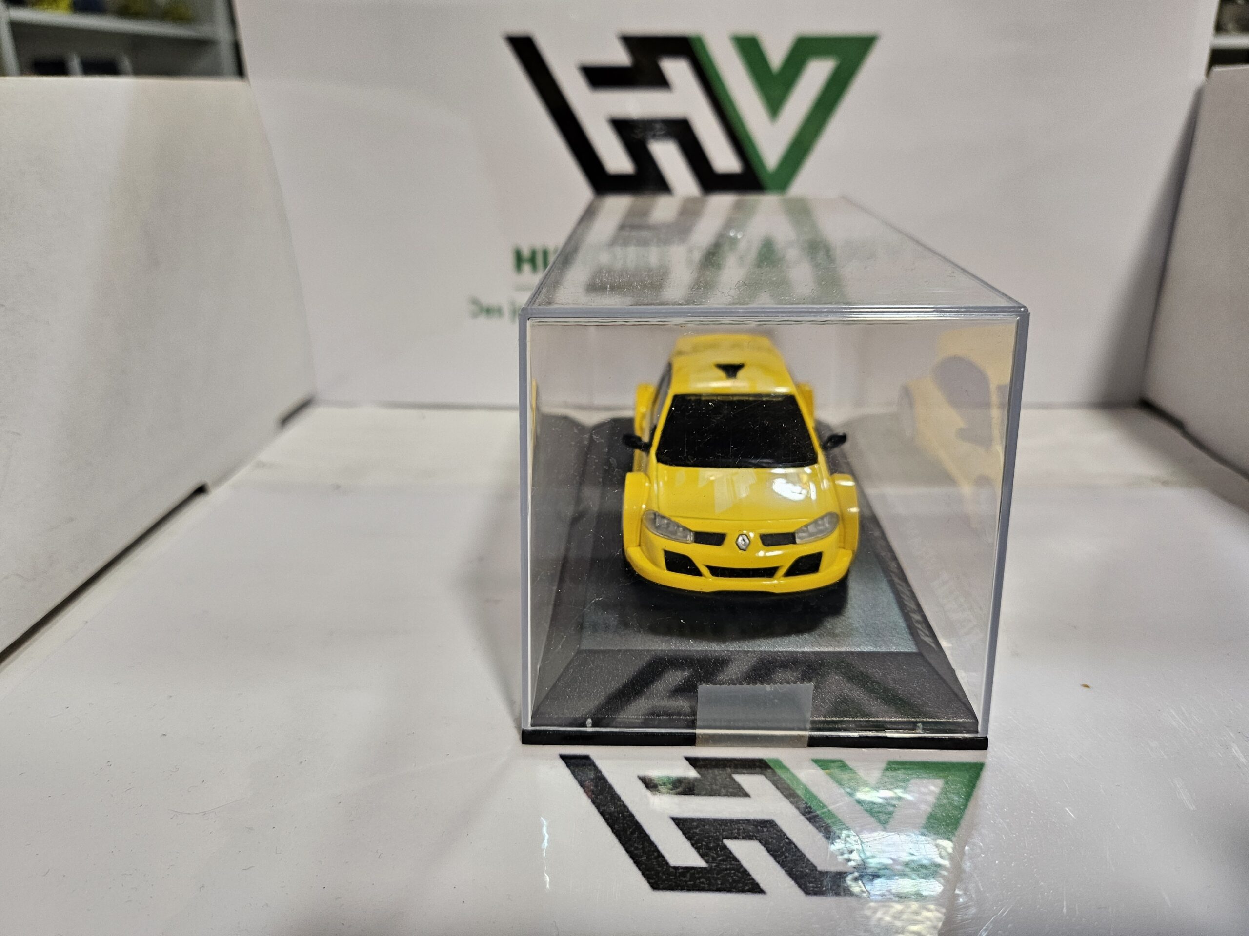 Miniature Renault Mégane Trophy Jaune Sirius - Norev 1/43 – Image 4
