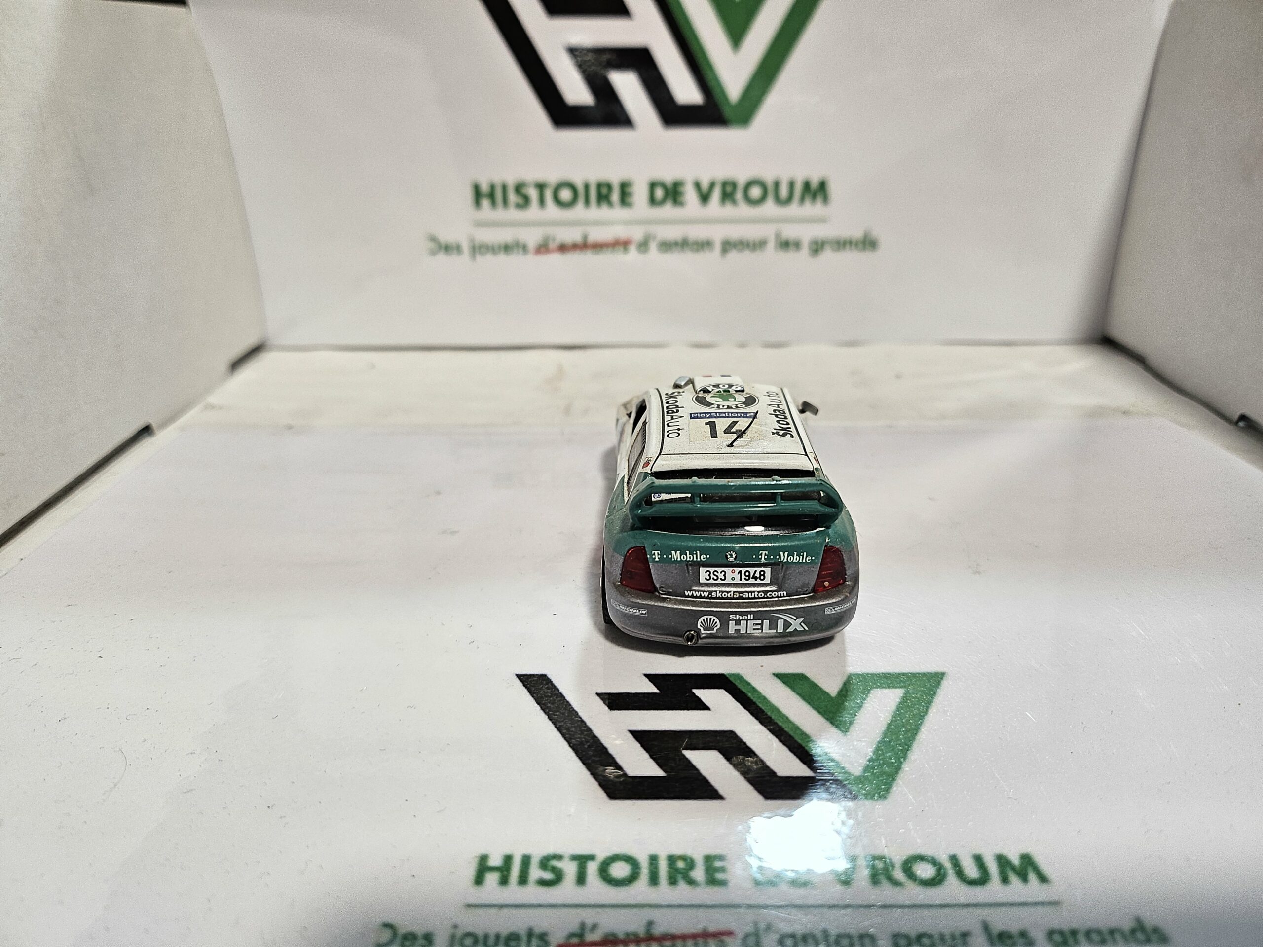 Miniature Skoda Fabia WRC 1/43 - Tour de Corse 2003 - D. Auriol / IXO Altaya ( manque rétroviseur ) – Image 7