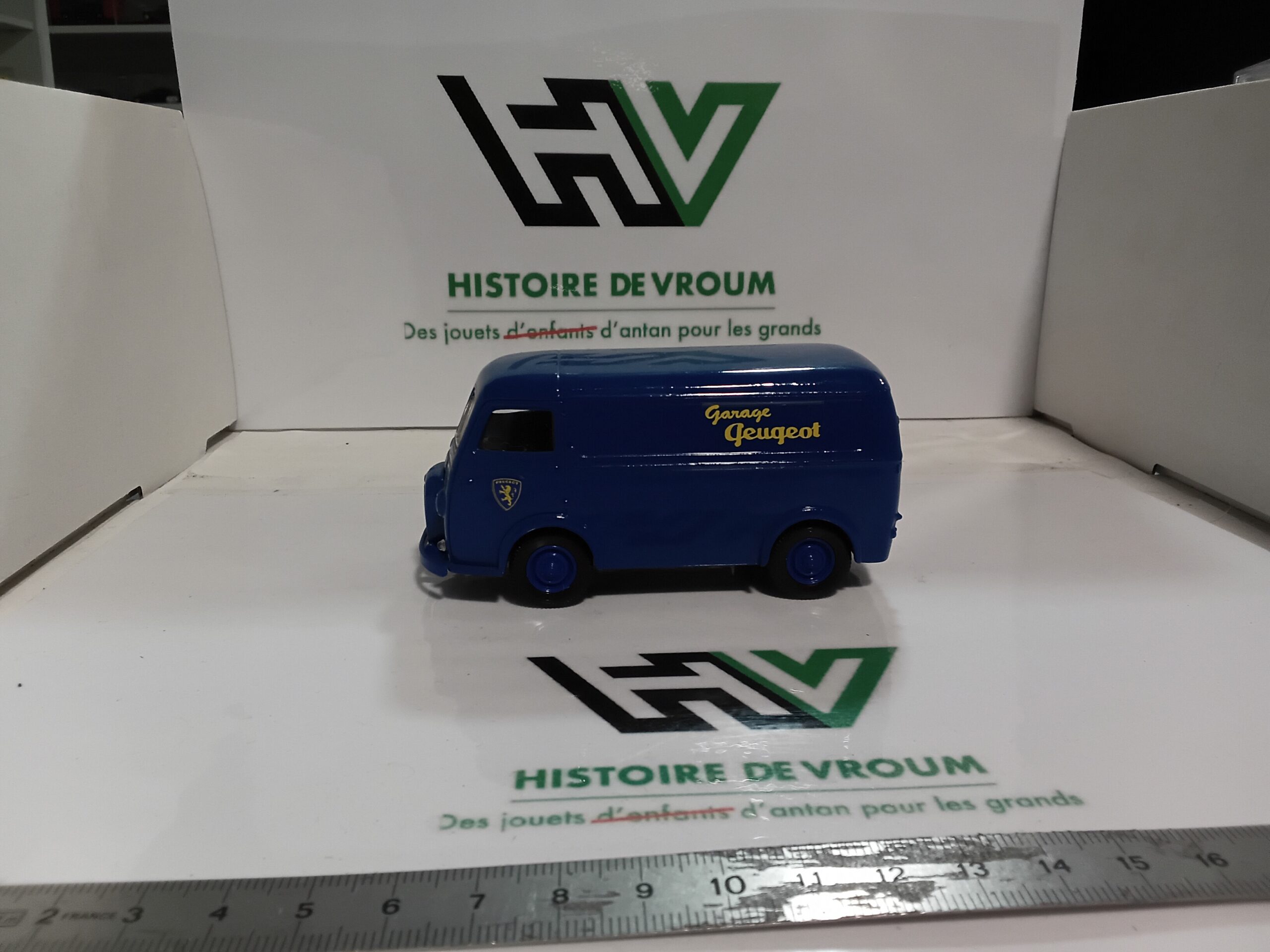 Peugeot DA4 "Garage Peugeot" Solido 1/43