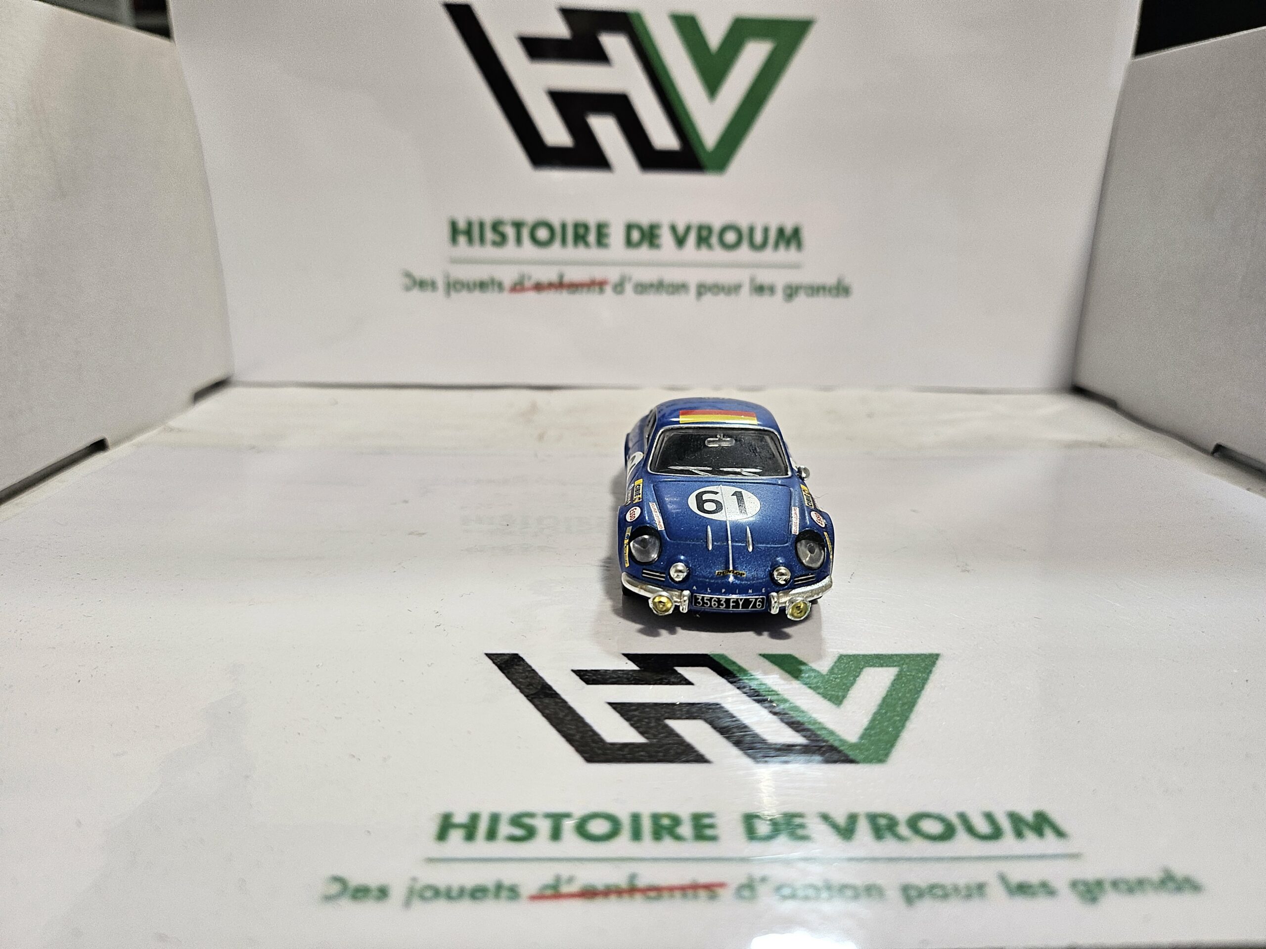 Miniature Alpine Renault A110 N°61 - 24H du Mans 1968 - 1/43 - Boîte Vitrine – Image 5