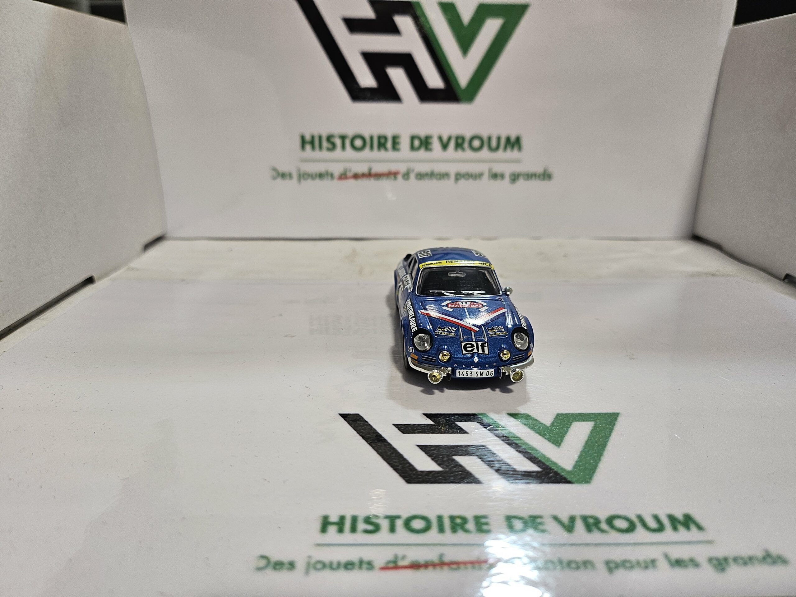 Miniature Alpine Renault A110 N°9 - Vainqueur Rallye Monte-Carlo 1971 - 1/43 - Boîte Vitrine – Image 5