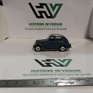Renault Juvaquatre N°10 Norev 1/43