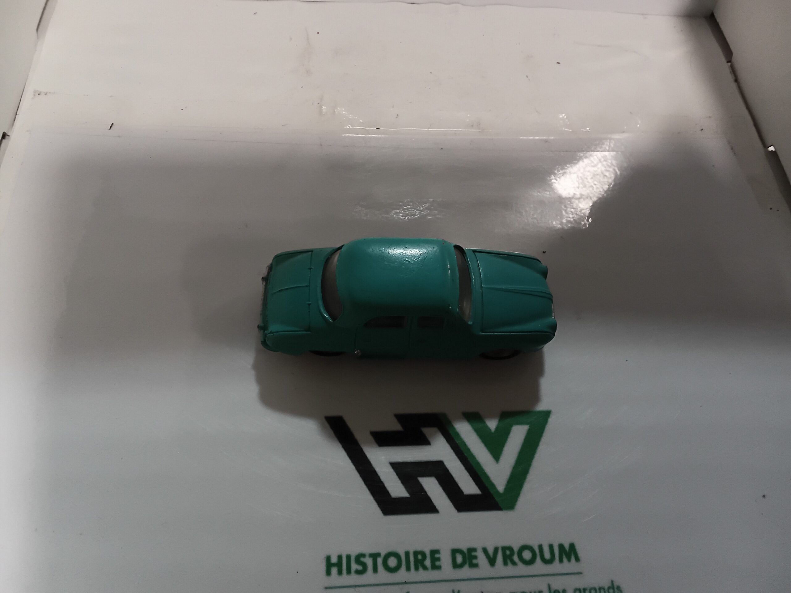 Renault Dauphine Dinky Toys 1/43 – Image 5