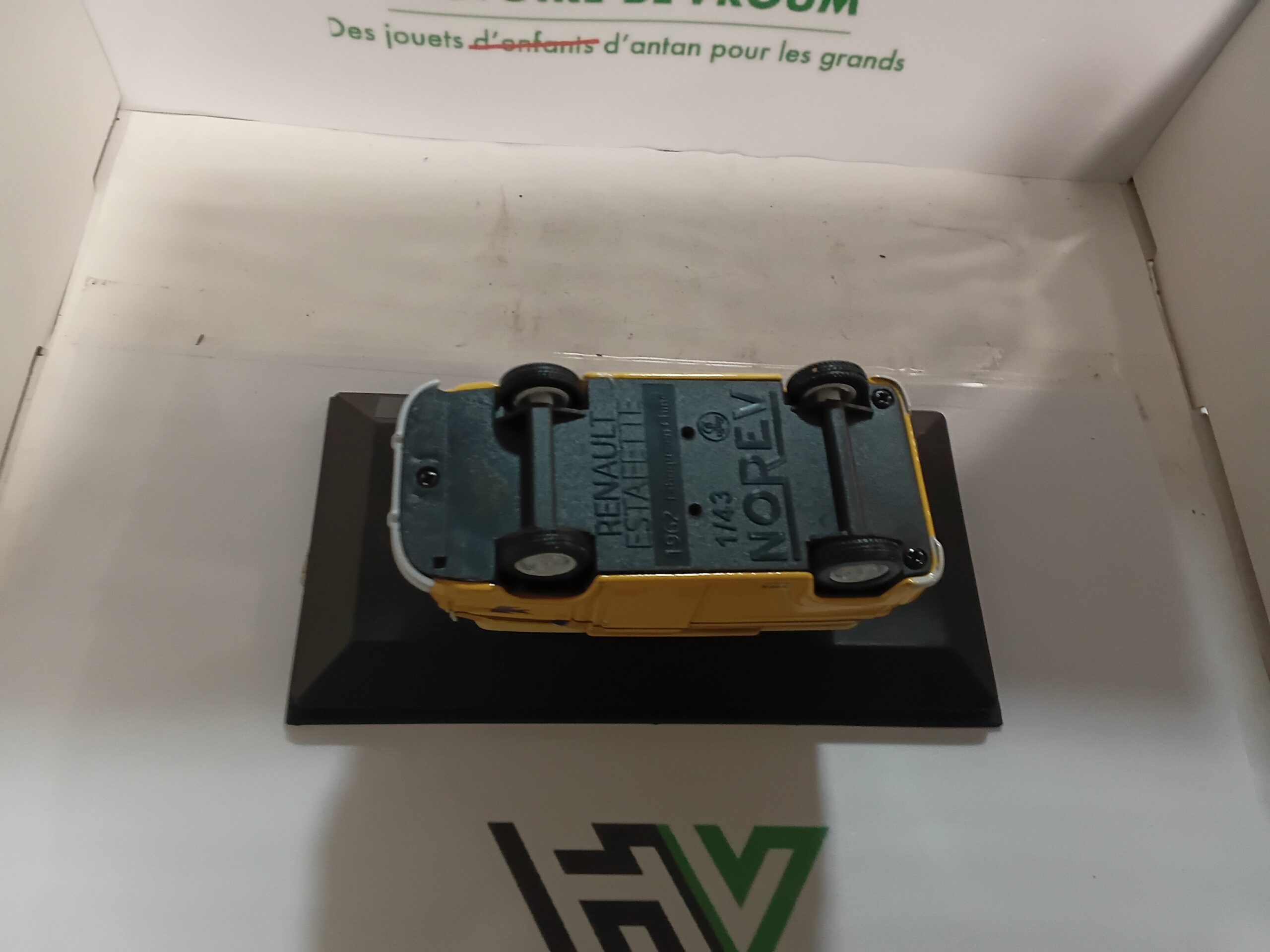 Renault Estafette La Poste Norev 1/43 – Image 7