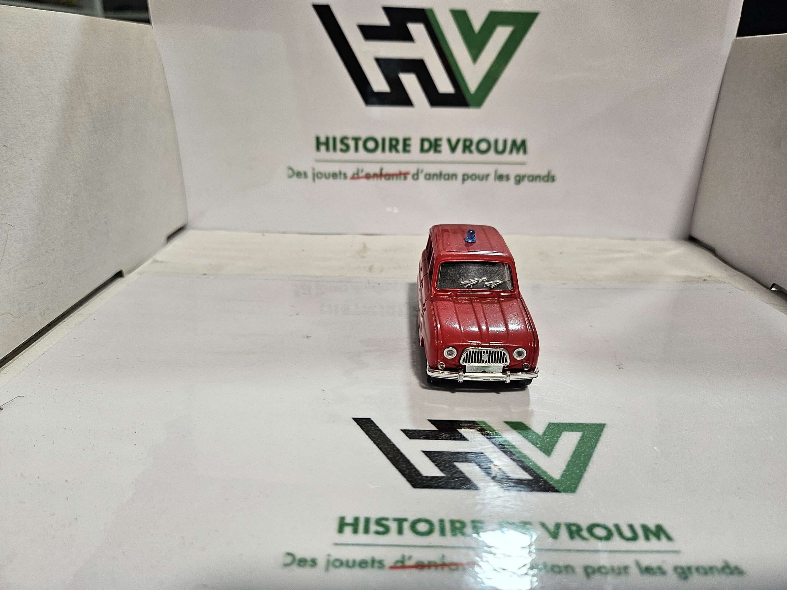 Miniature Renault 4 R4 Berline Pompiers (Liaison / Officier) - 1/43 – Image 5