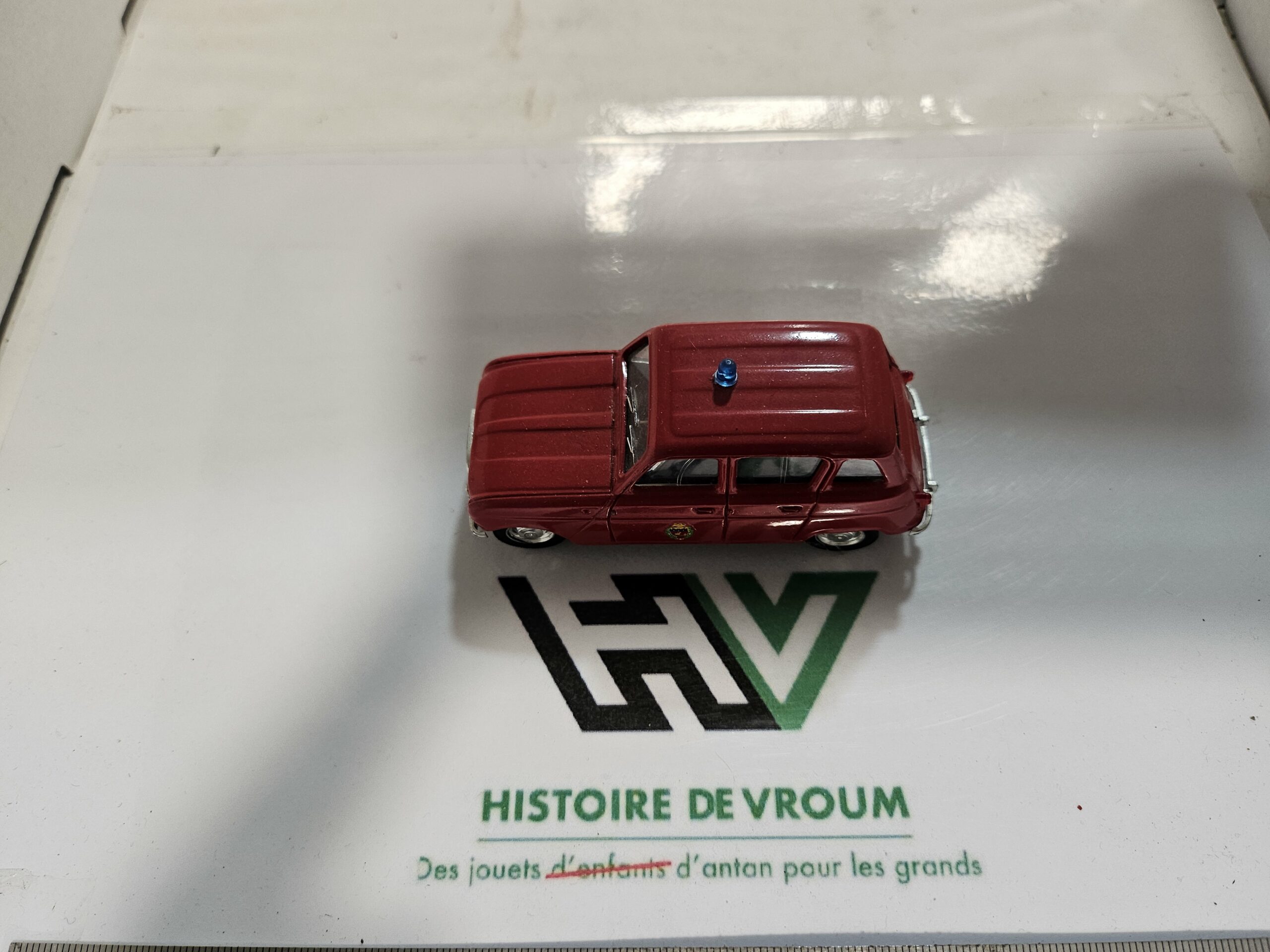 Miniature Renault 4 R4 Berline Pompiers (Liaison / Officier) - 1/43 – Image 8