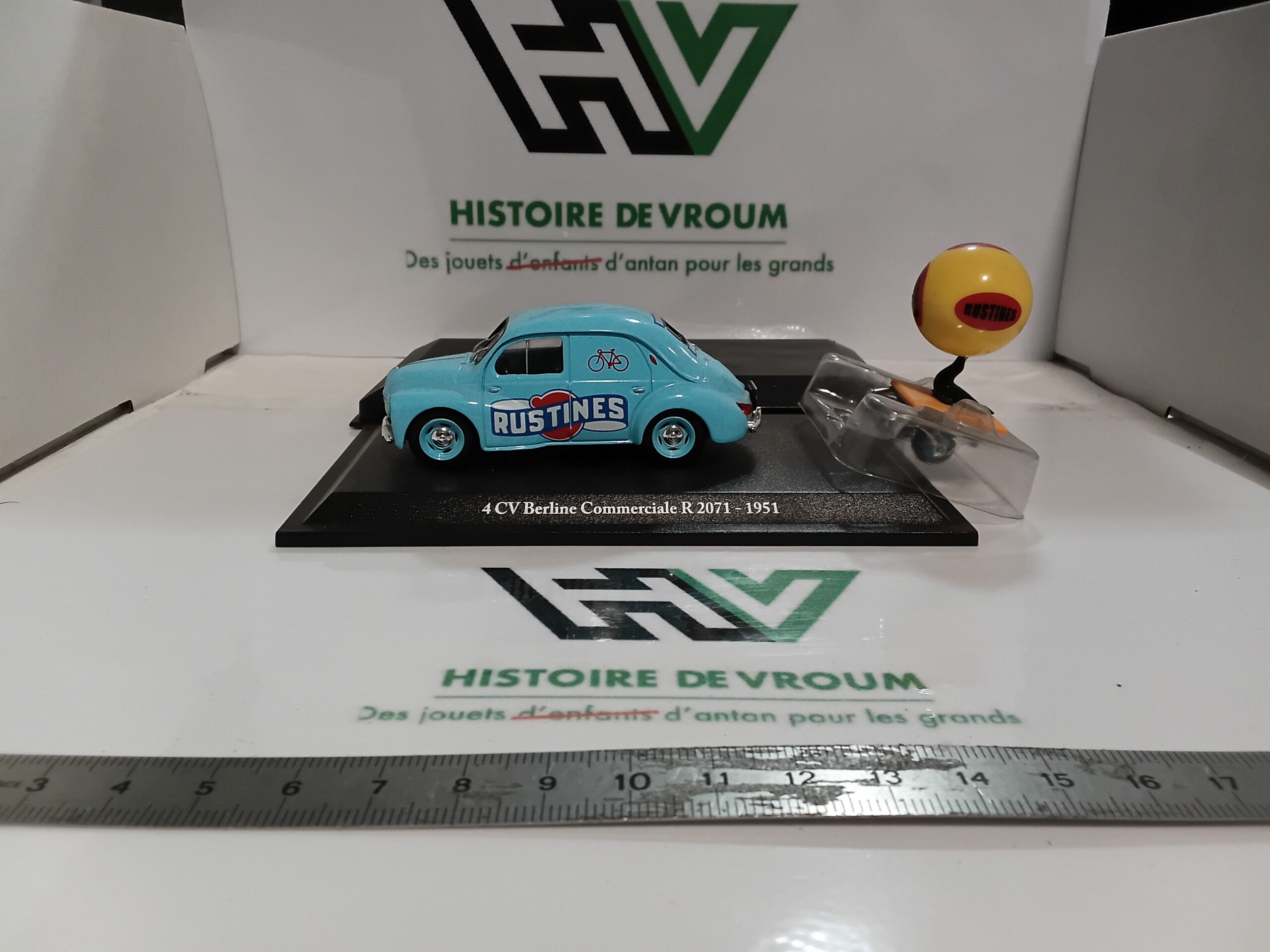 Renault 4CV Commerciale Eligor 1/43