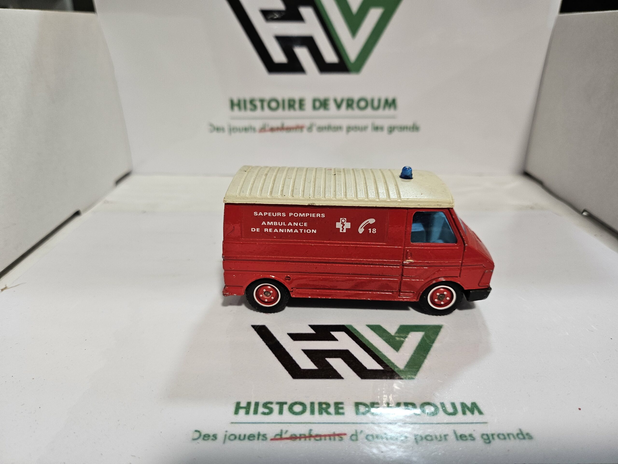 Miniature Solido - Citroën C35 VSAB Pompiers 1/50 - N°368 TonerGam – Image 6