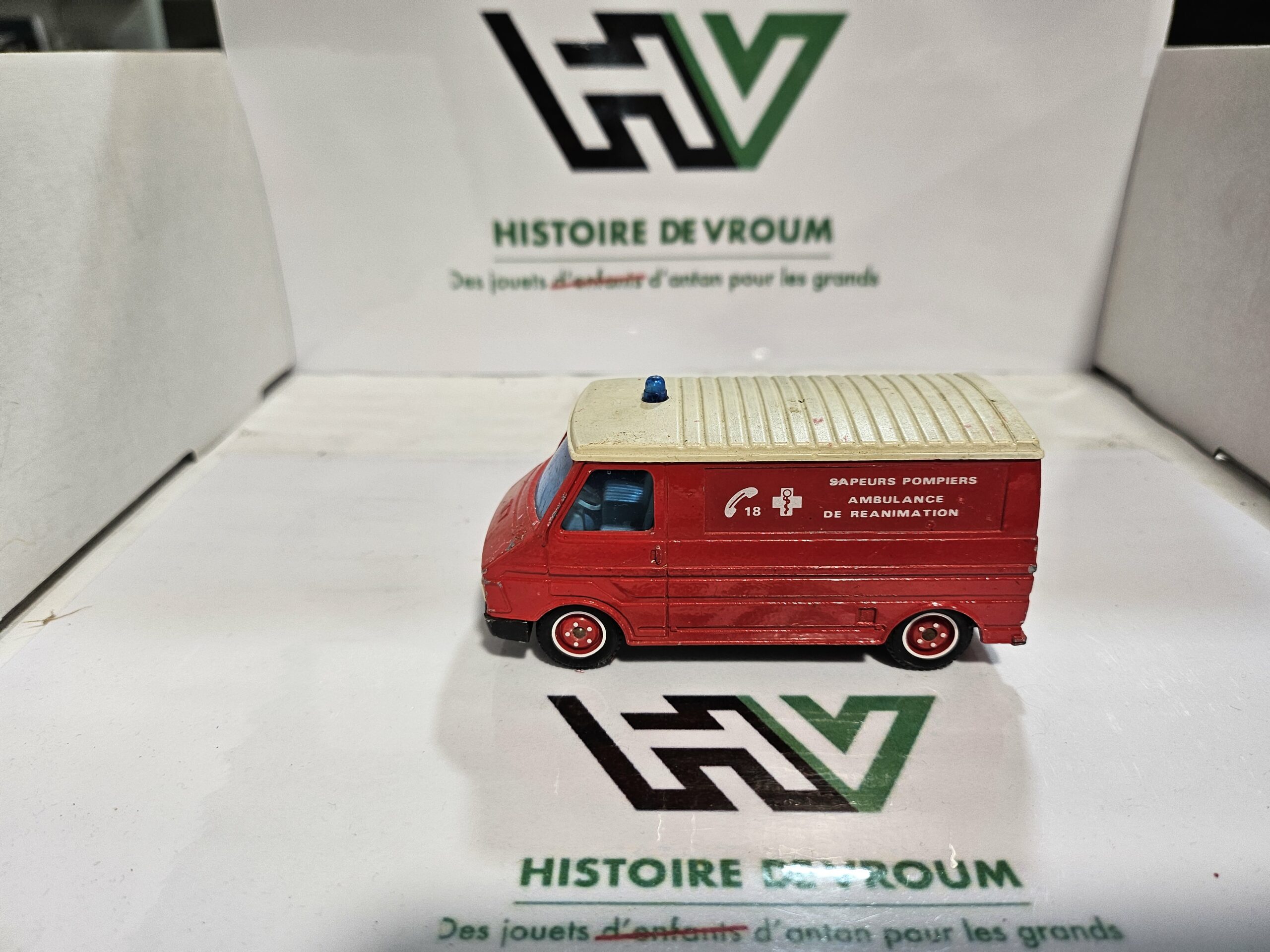 Miniature Solido - Citroën C35 VSAB Pompiers 1/50 - N°368 TonerGam – Image 8