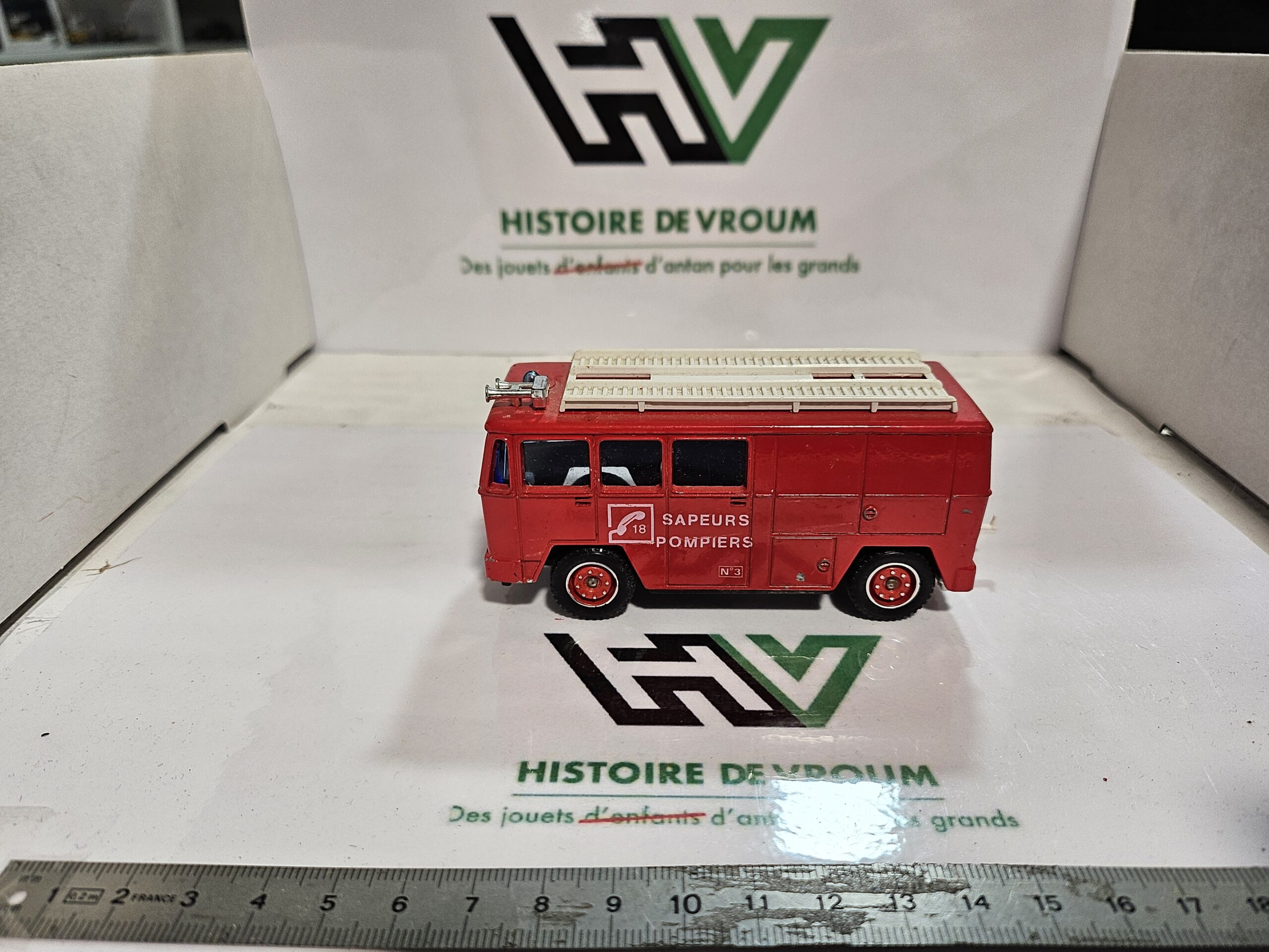 Camion Pompiers Vintage Solido - Berliet GAK 17 Fourgon Mixte 1/55 - N°375
