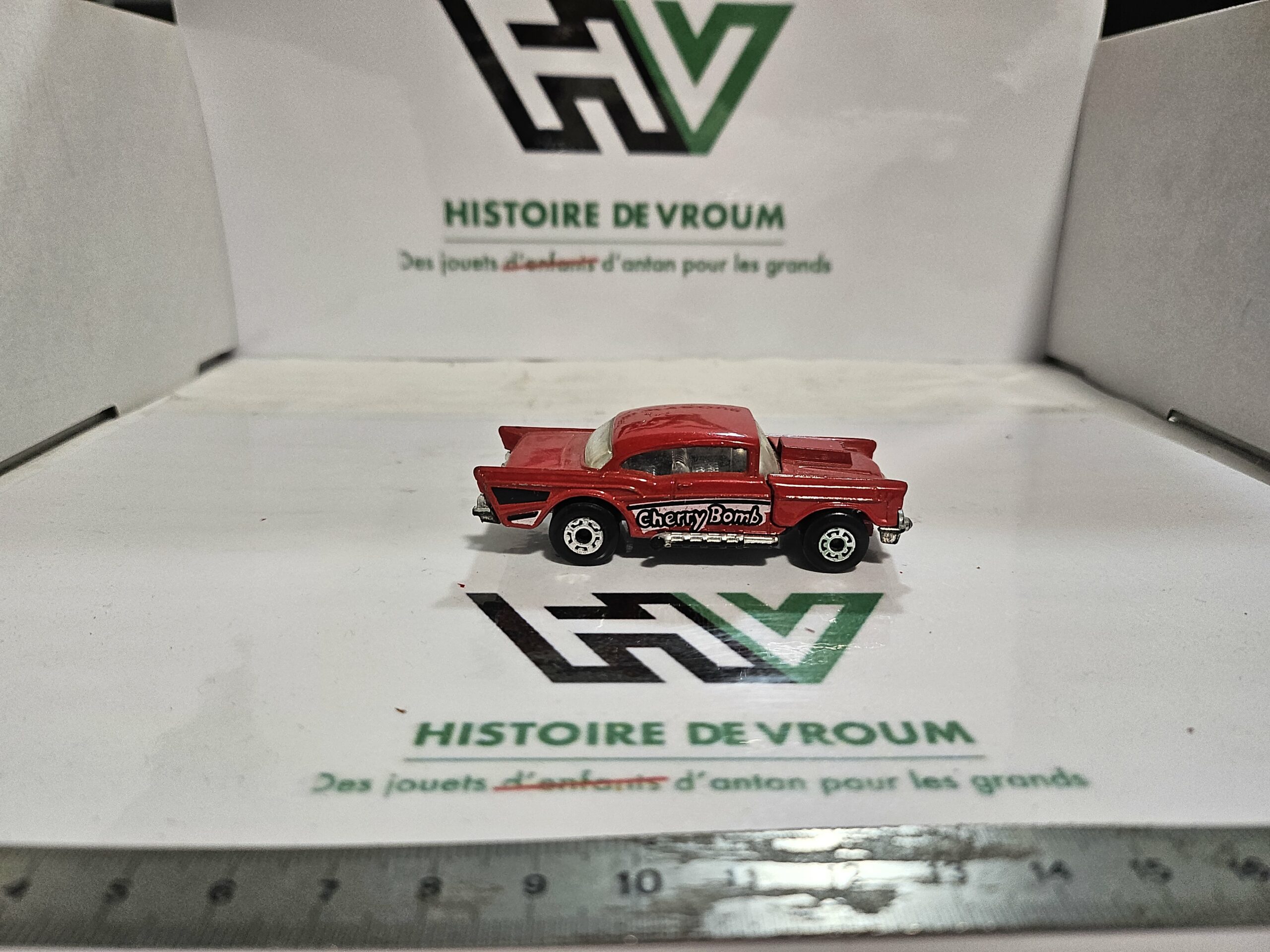 Miniature Matchbox '57 Chevy "Cherry Bomb" - Superfast - Made in England - 1979 – Image 5