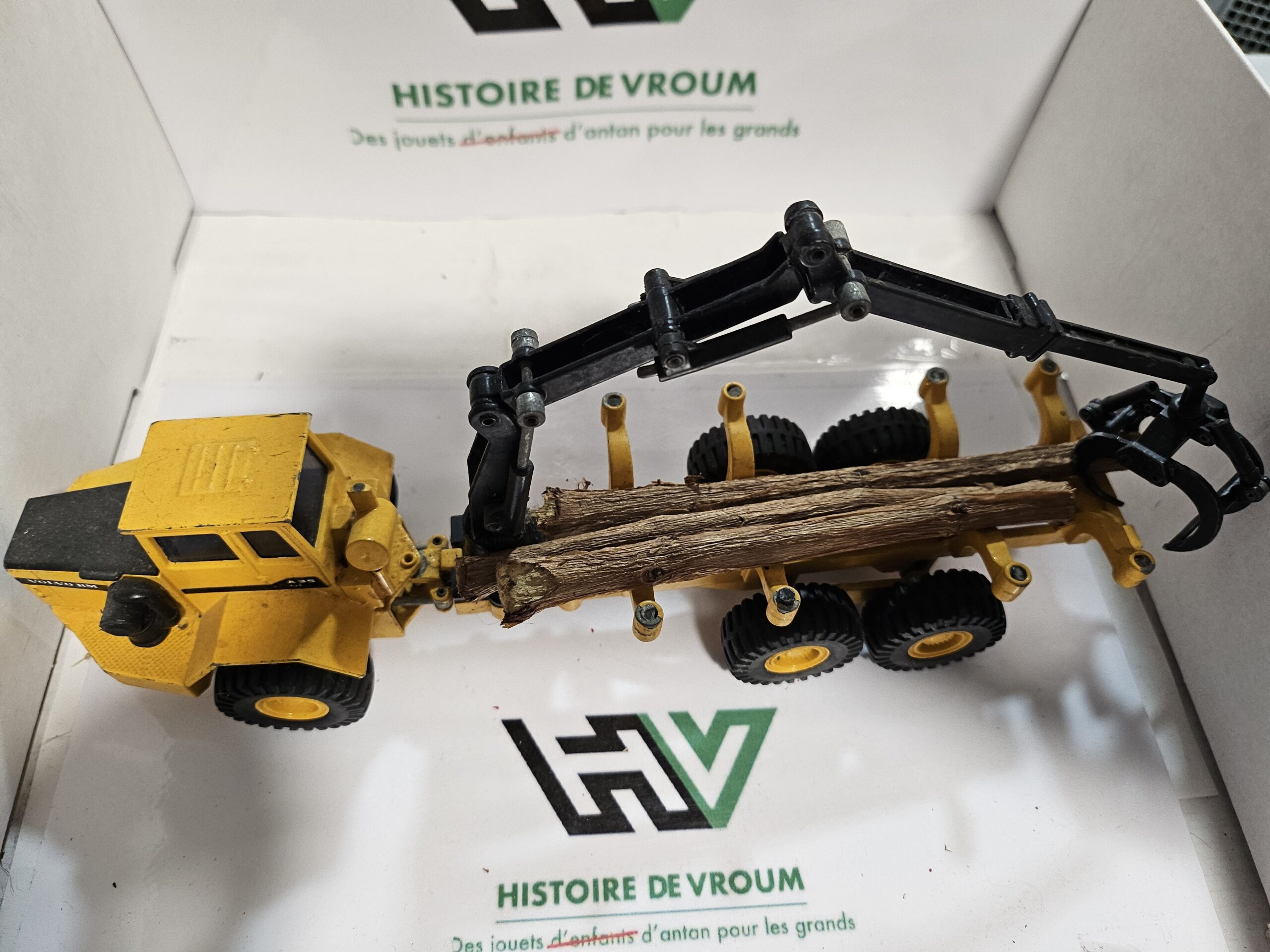 Camion forestier / Porteur de grumes Volvo BM A35 JOAL 1/50 - Vintage – Image 8